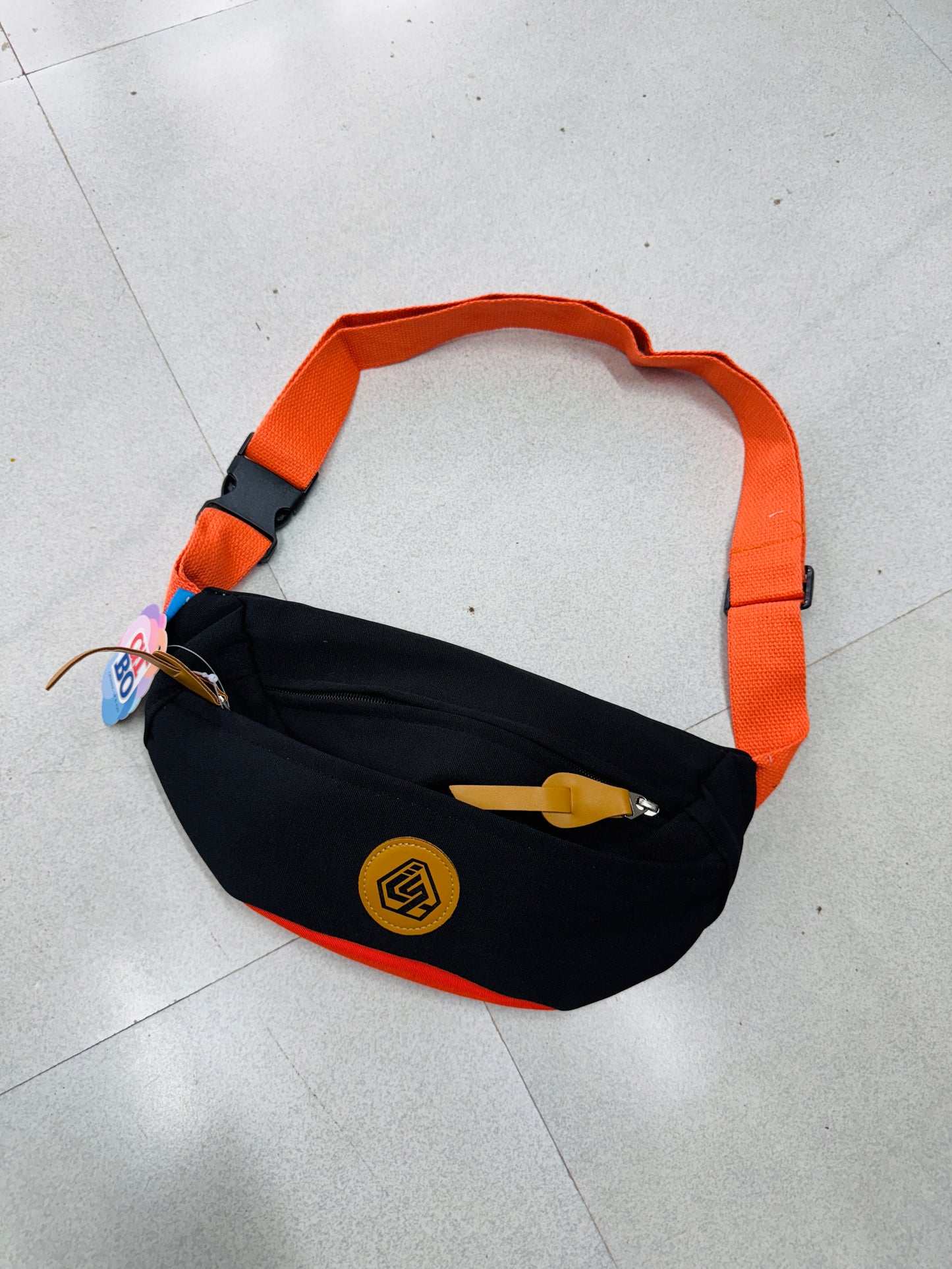 IMPORTED WAISTBAG 5c6