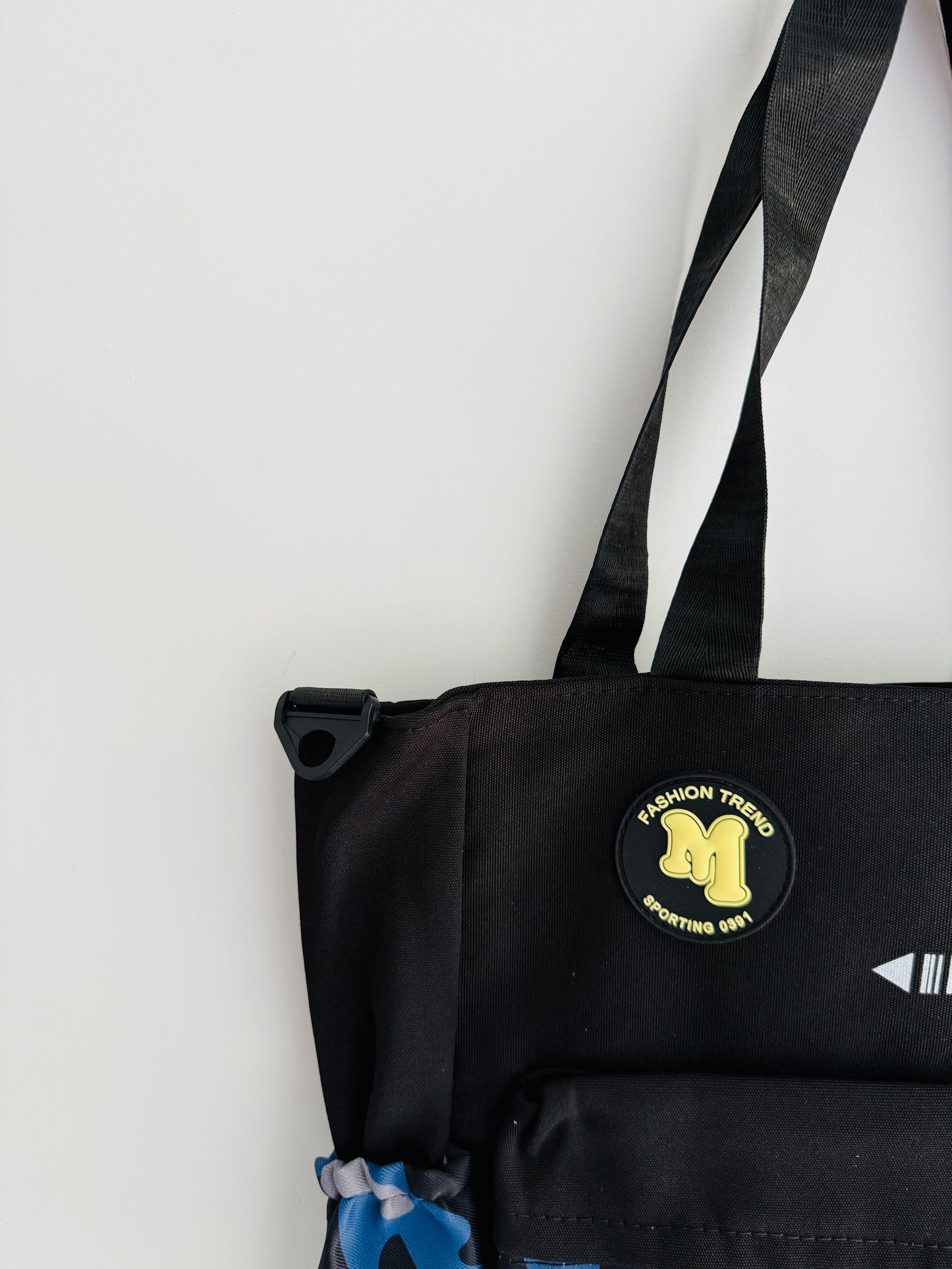IMPORTED TOTEBAG 7h1-i7