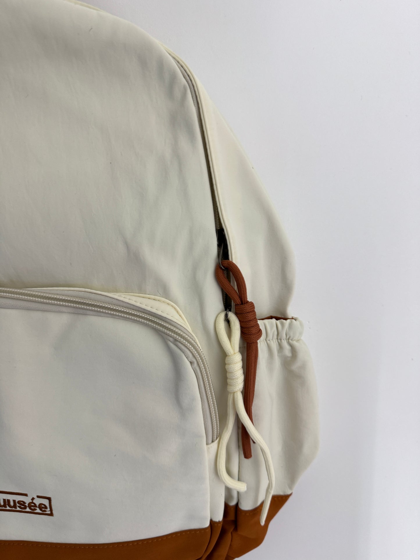 IMPORTED BACKPACK 7f4-b6
