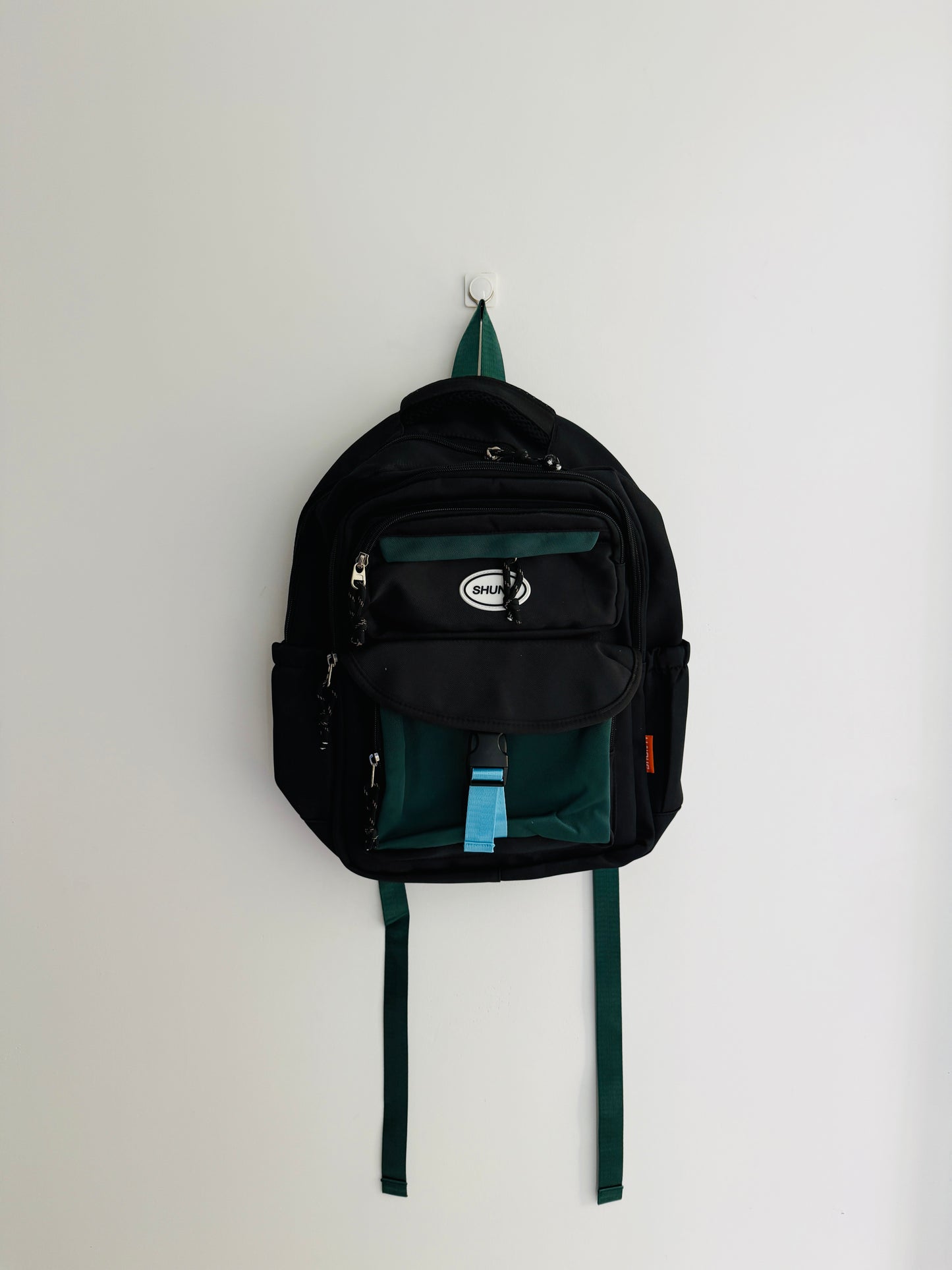 IMPORTED BACKPACK 6g8-a6