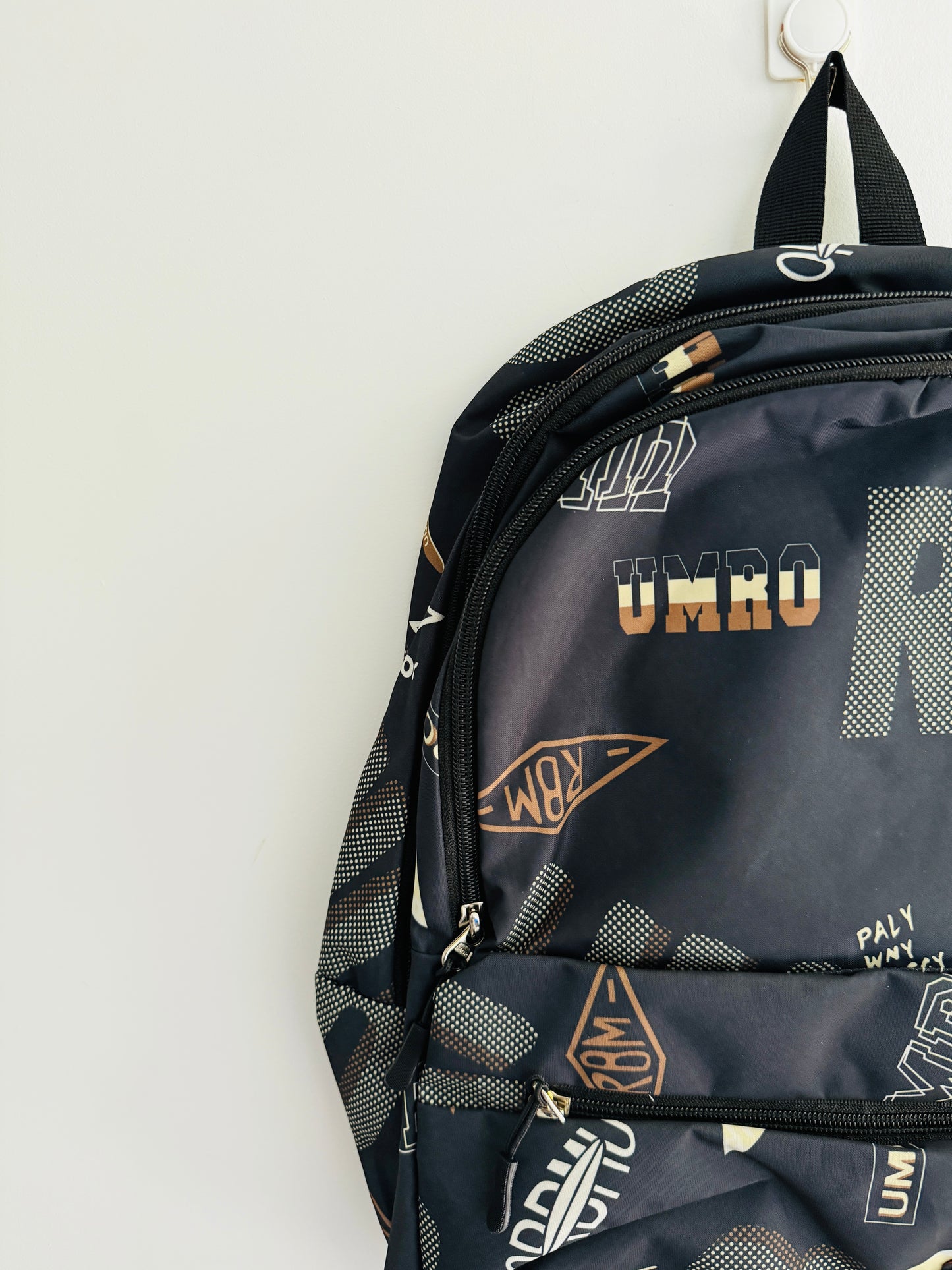 BACKPACK 8g6-H19