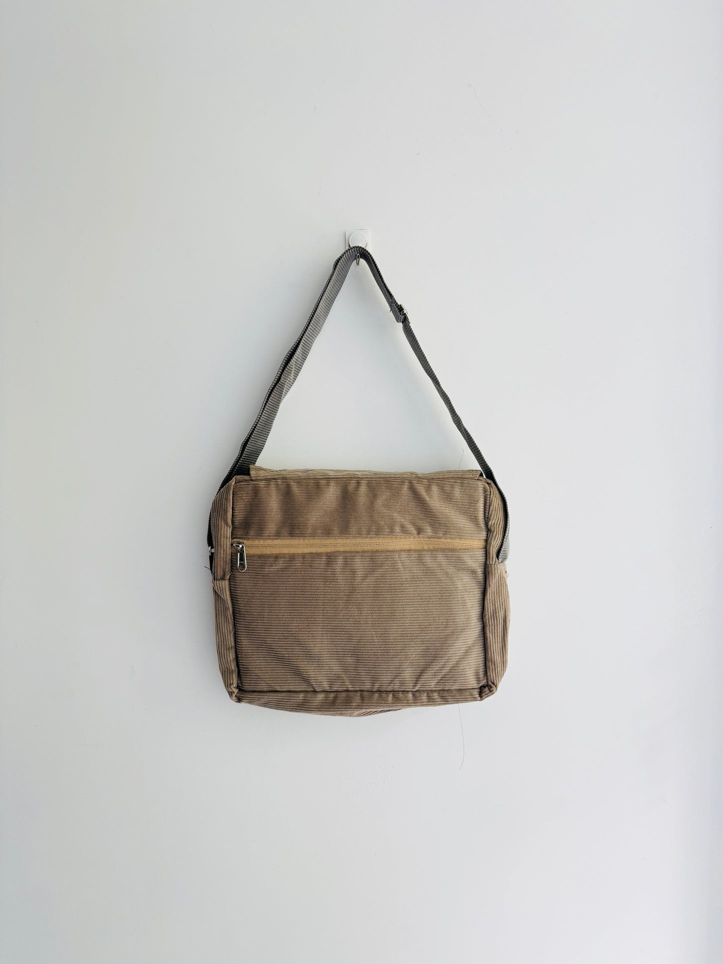 CROSSBODY BAG 3O7-B3
