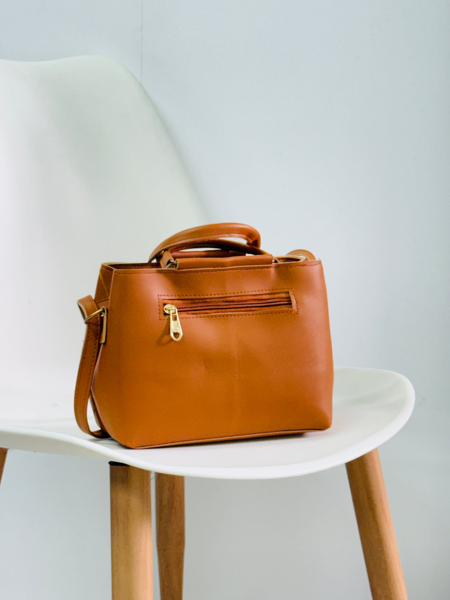 SLING BAG 9I7