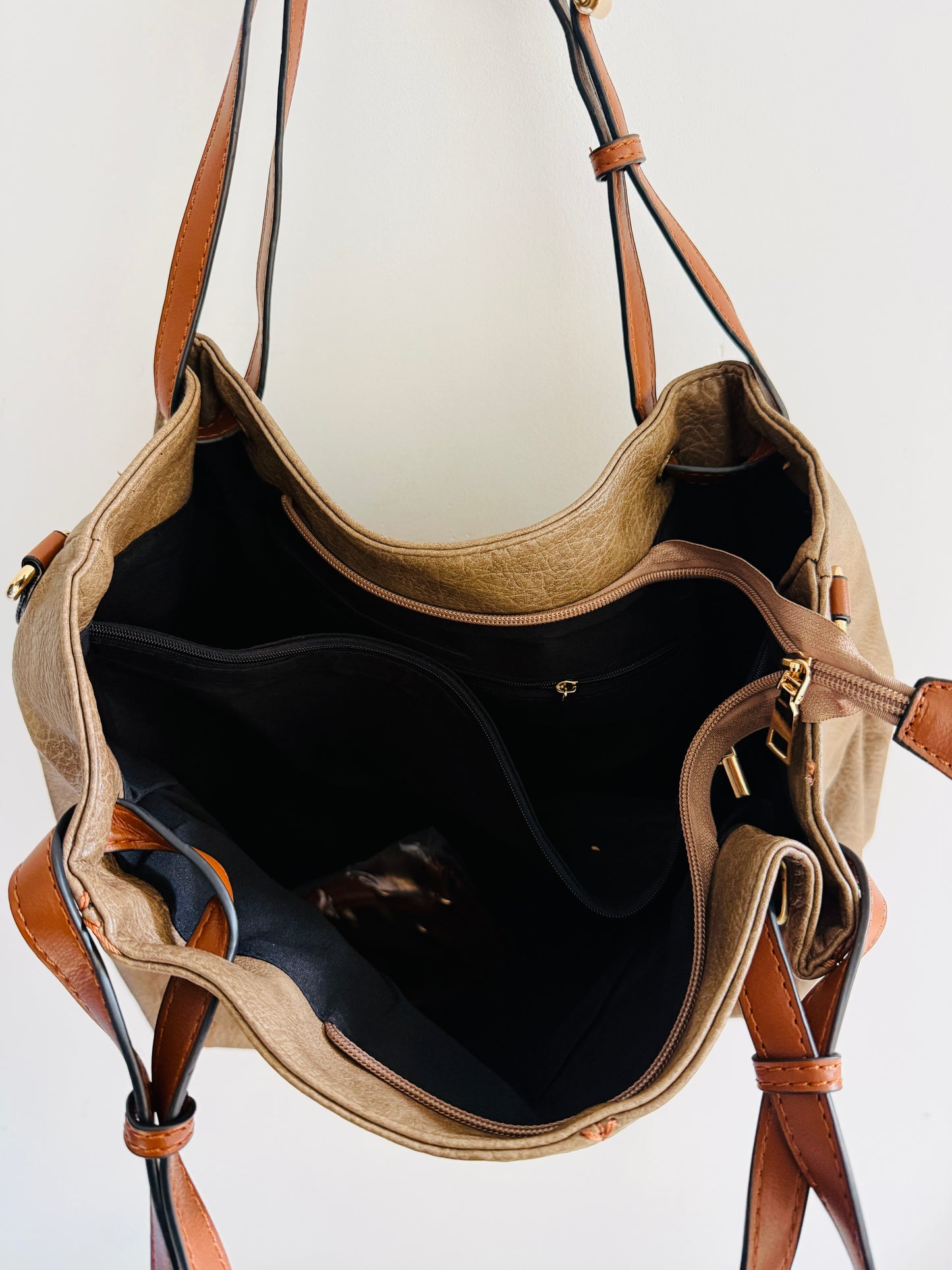 IMPORTED PREMIUM TOTEBAG 6L6-B14