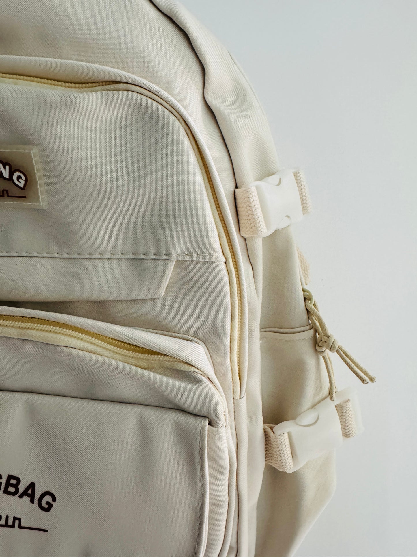 IMPORTED BACKPACK 3c1-a8