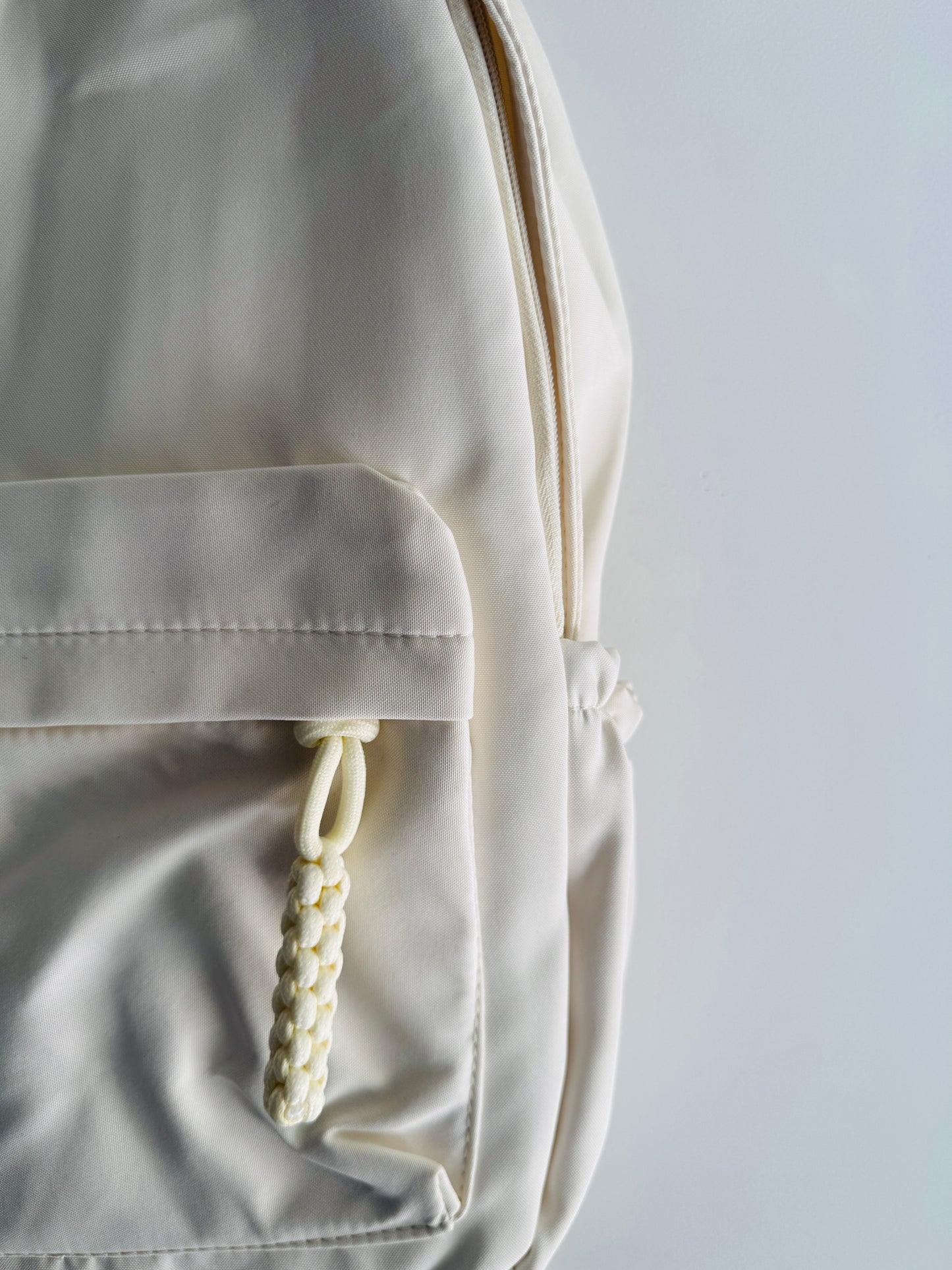 IMPORTED BACKPACK 8e4-d11