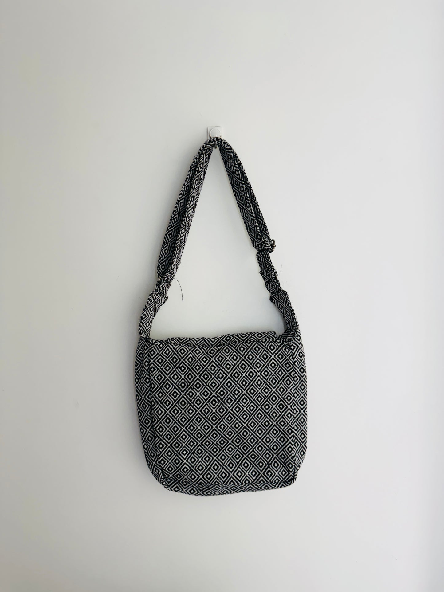 CROSSBODY BAG 2I6-F20