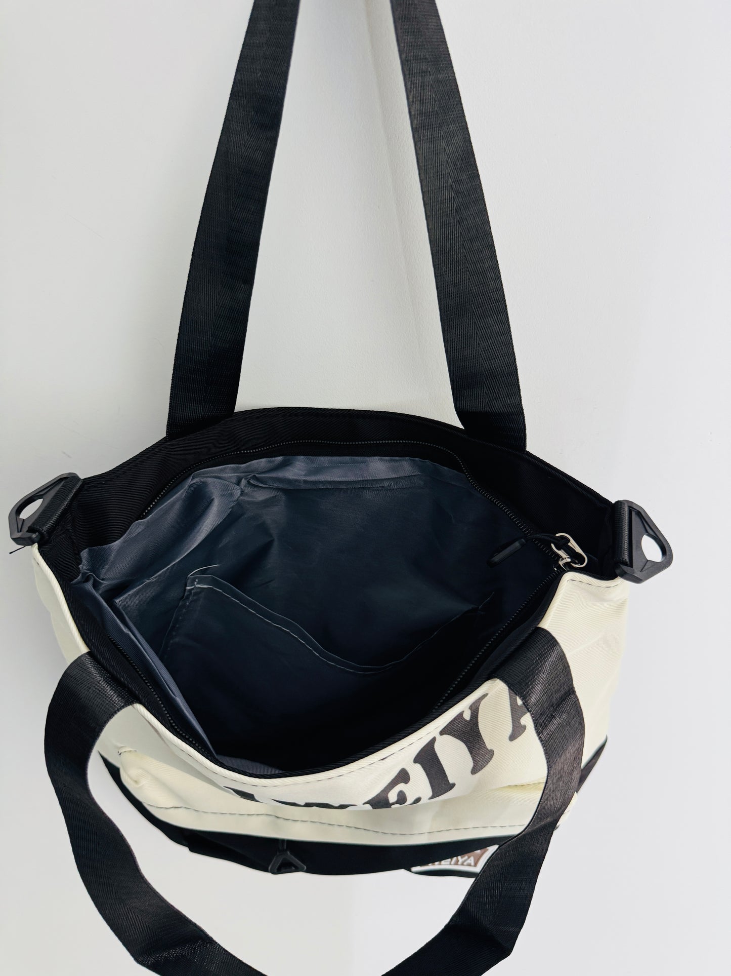 IMPORTED TOTEBAG 7d2-a16