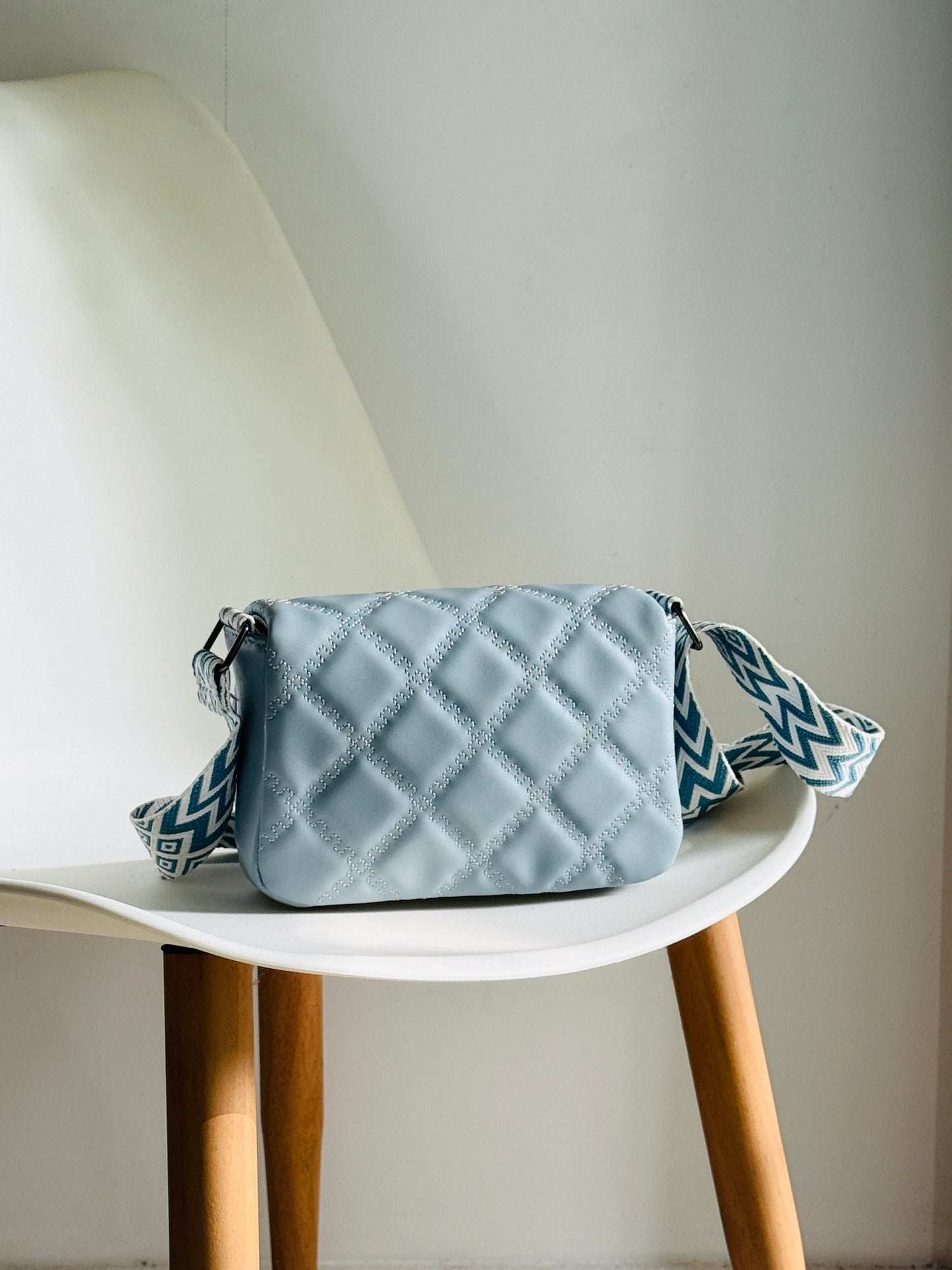 SLING BAG 5I3