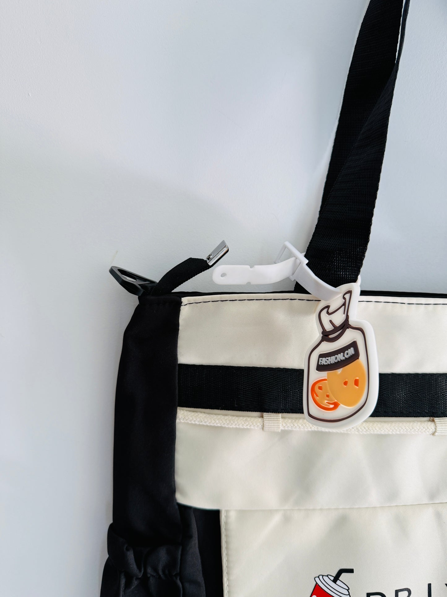 IMPORTED TOTEBAG 1h8-c11