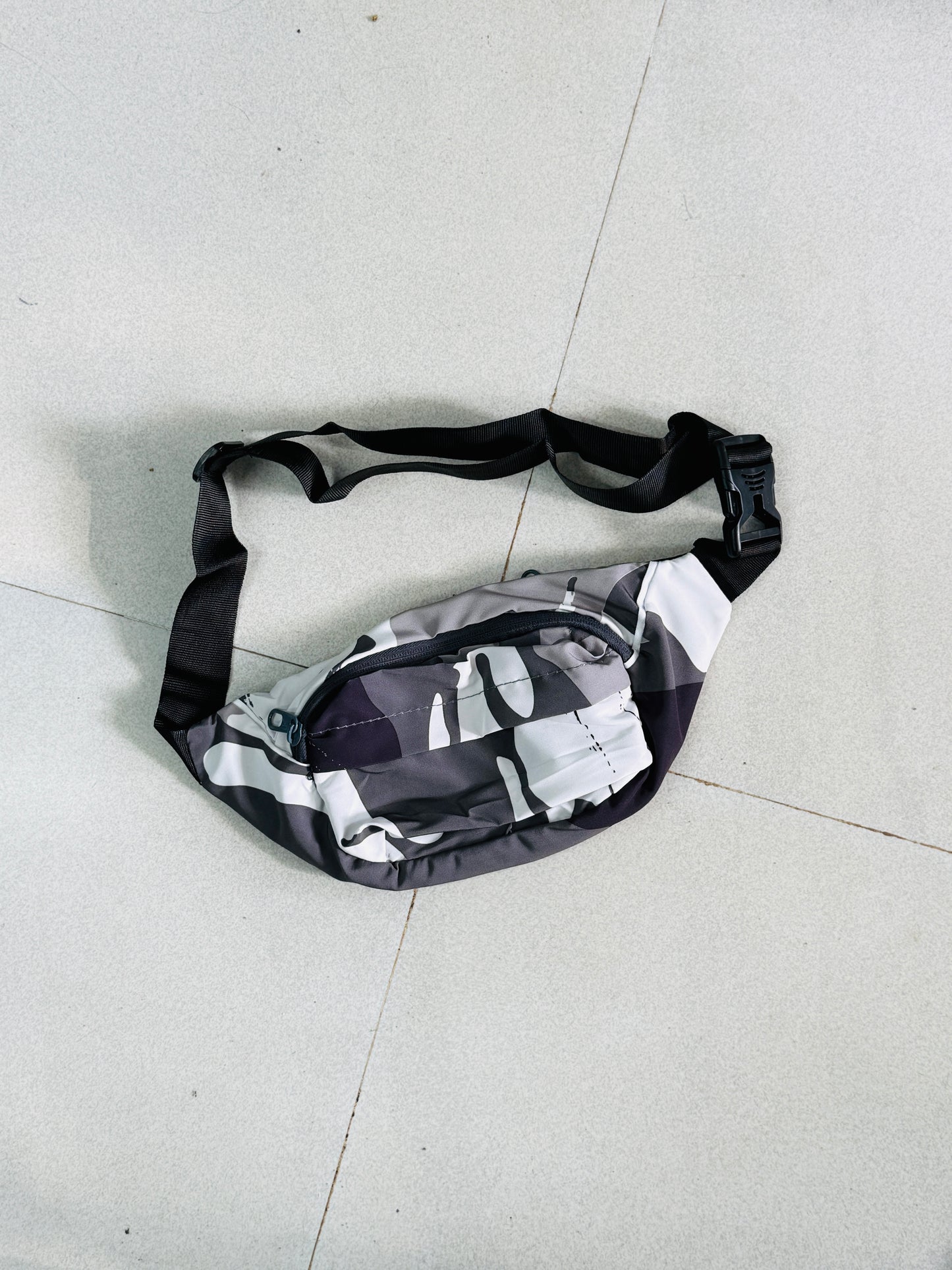 WAIST BAG 6J0