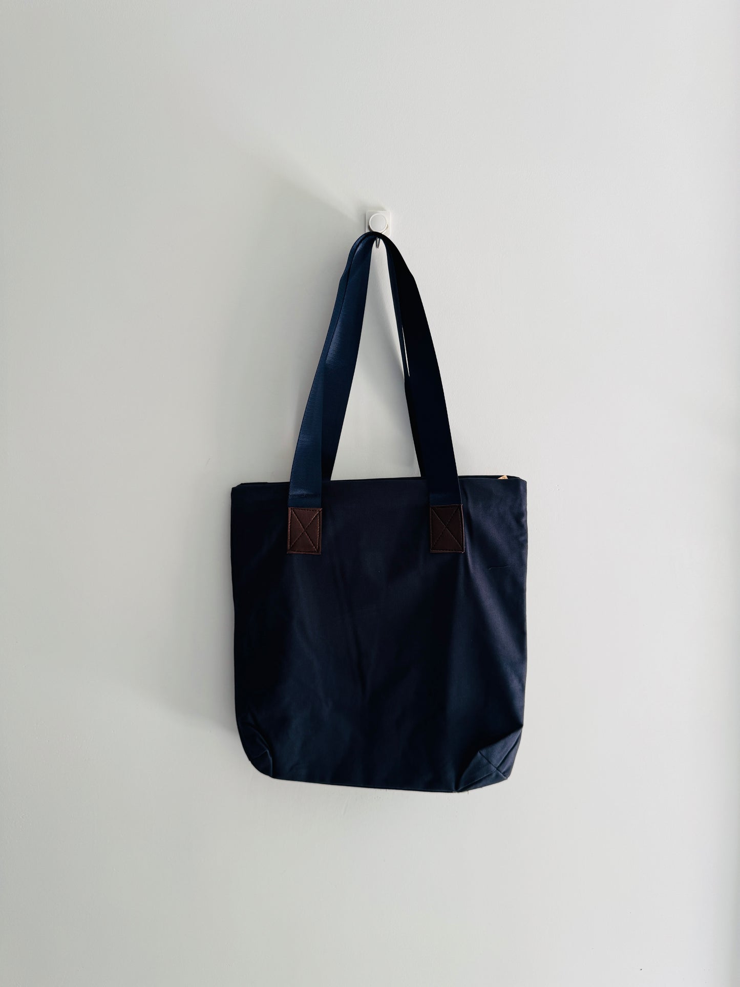 IMPORTED TOTEBAG 0f5-a11