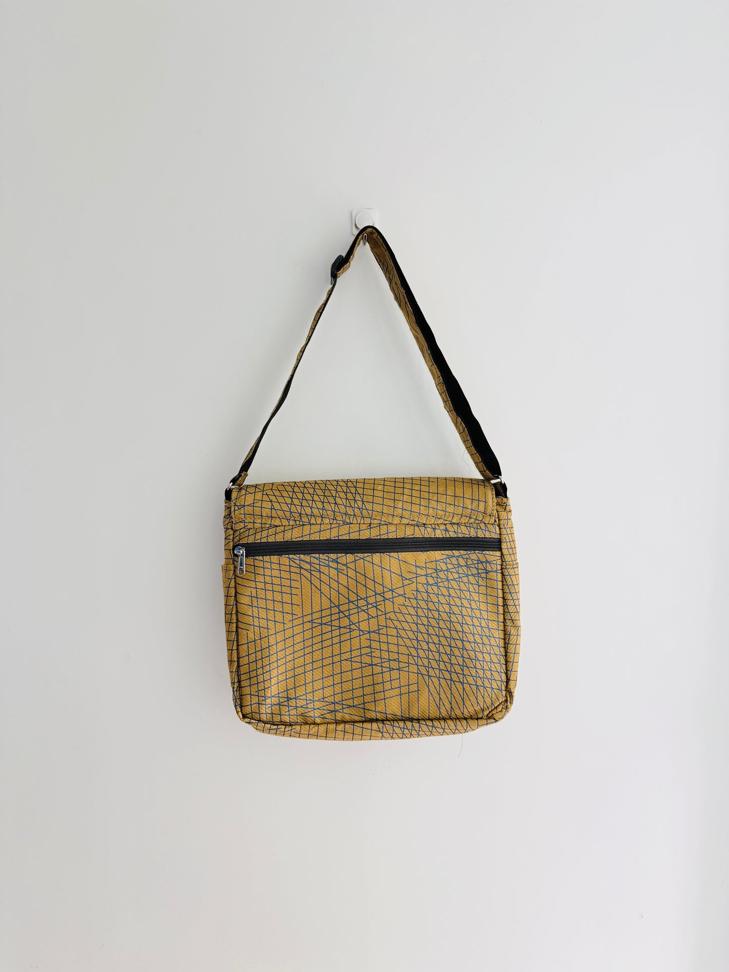 CROSSBODY BAG 3J5-D9