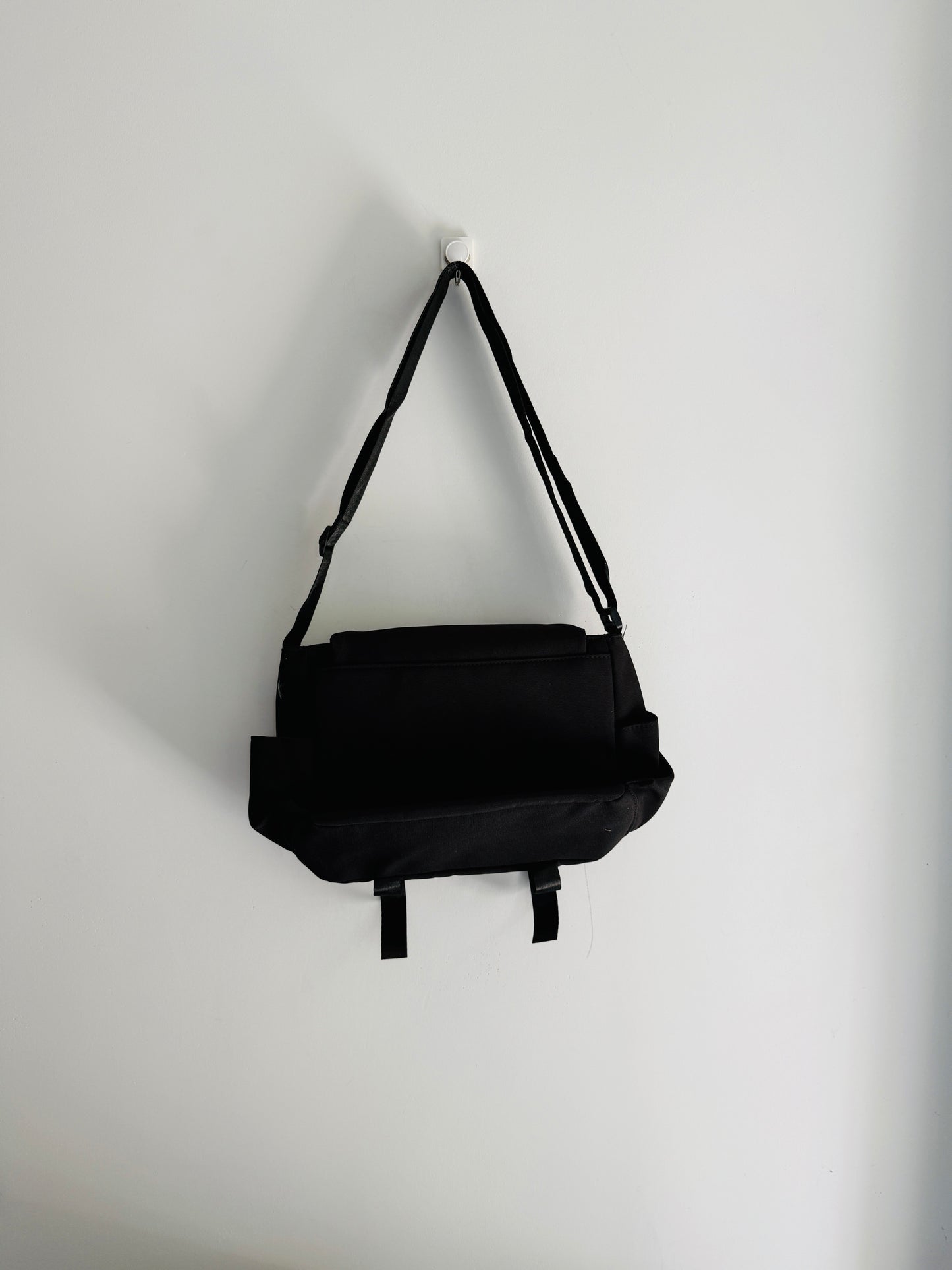 IMPORTED CROSSBODY BAG 9h7-c8