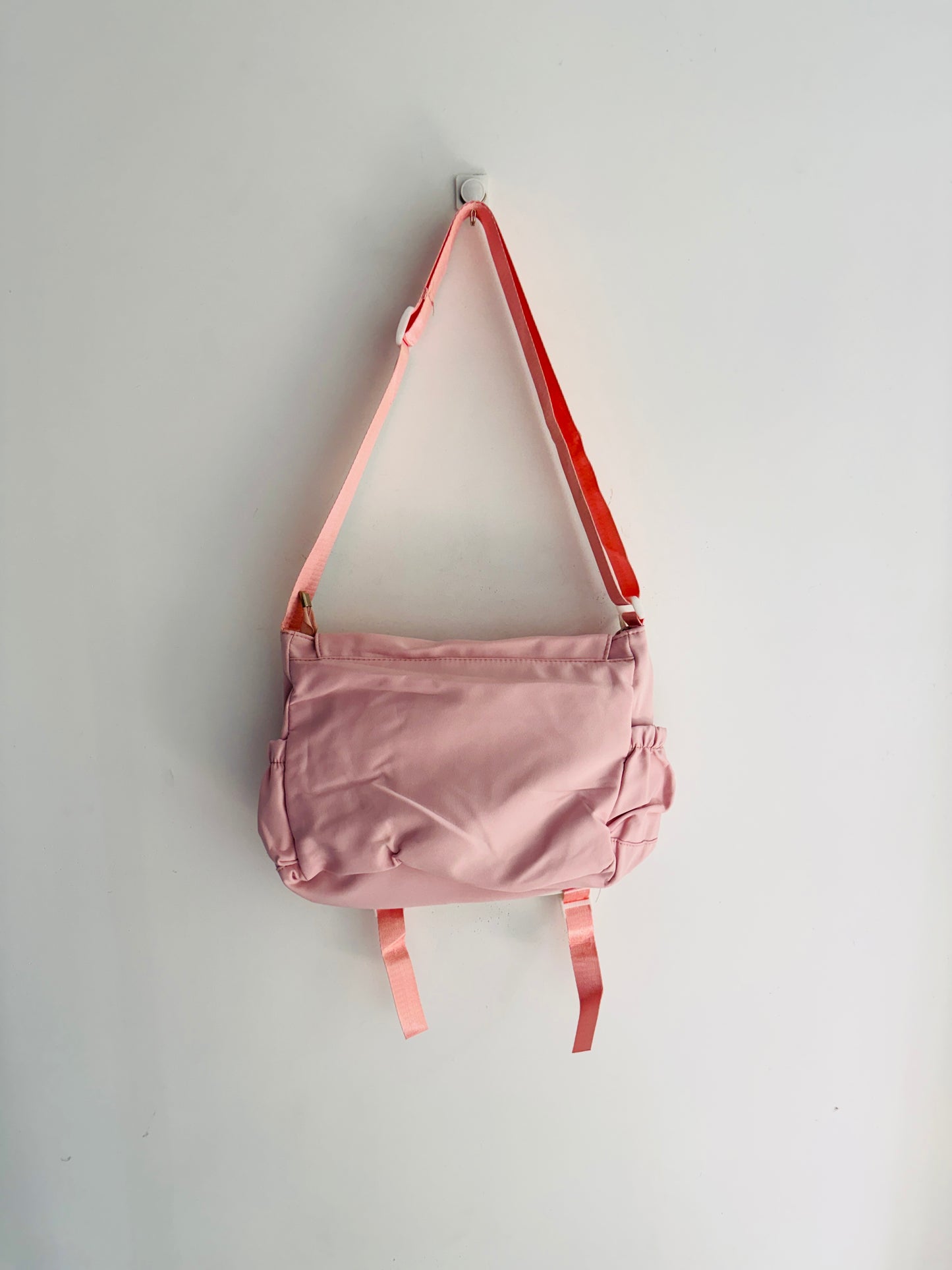IMPORTED MESSENGER BAG 08-f3