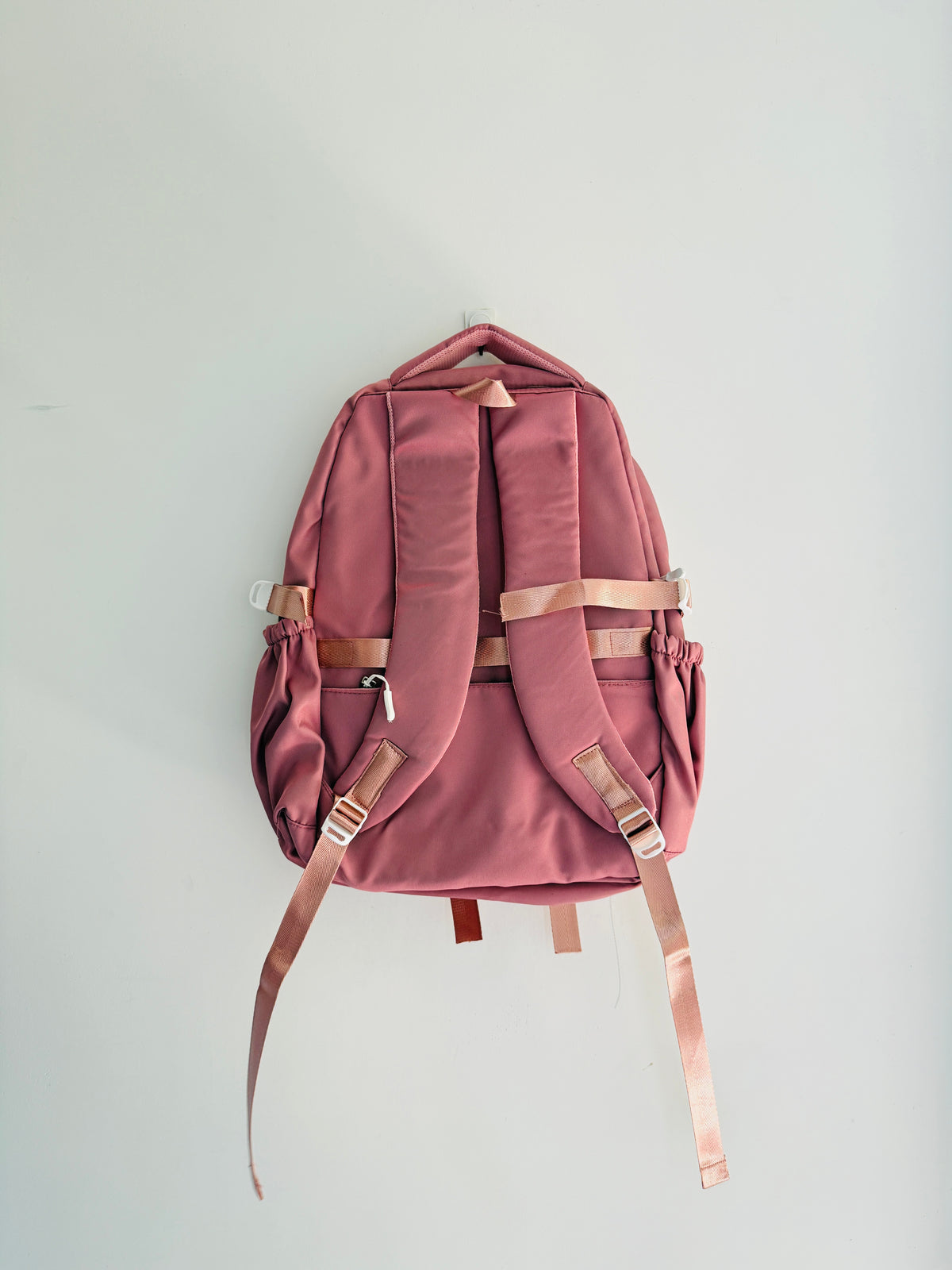 IMPORTED BACKPACK 2R8