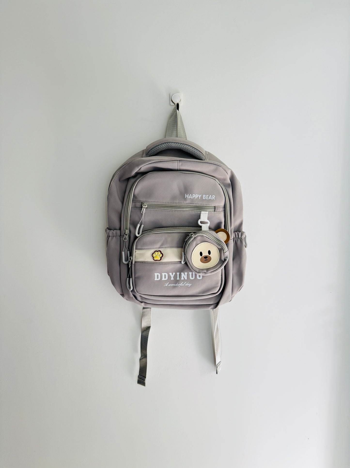 IMPORTED BACKPACK 3h9-b9