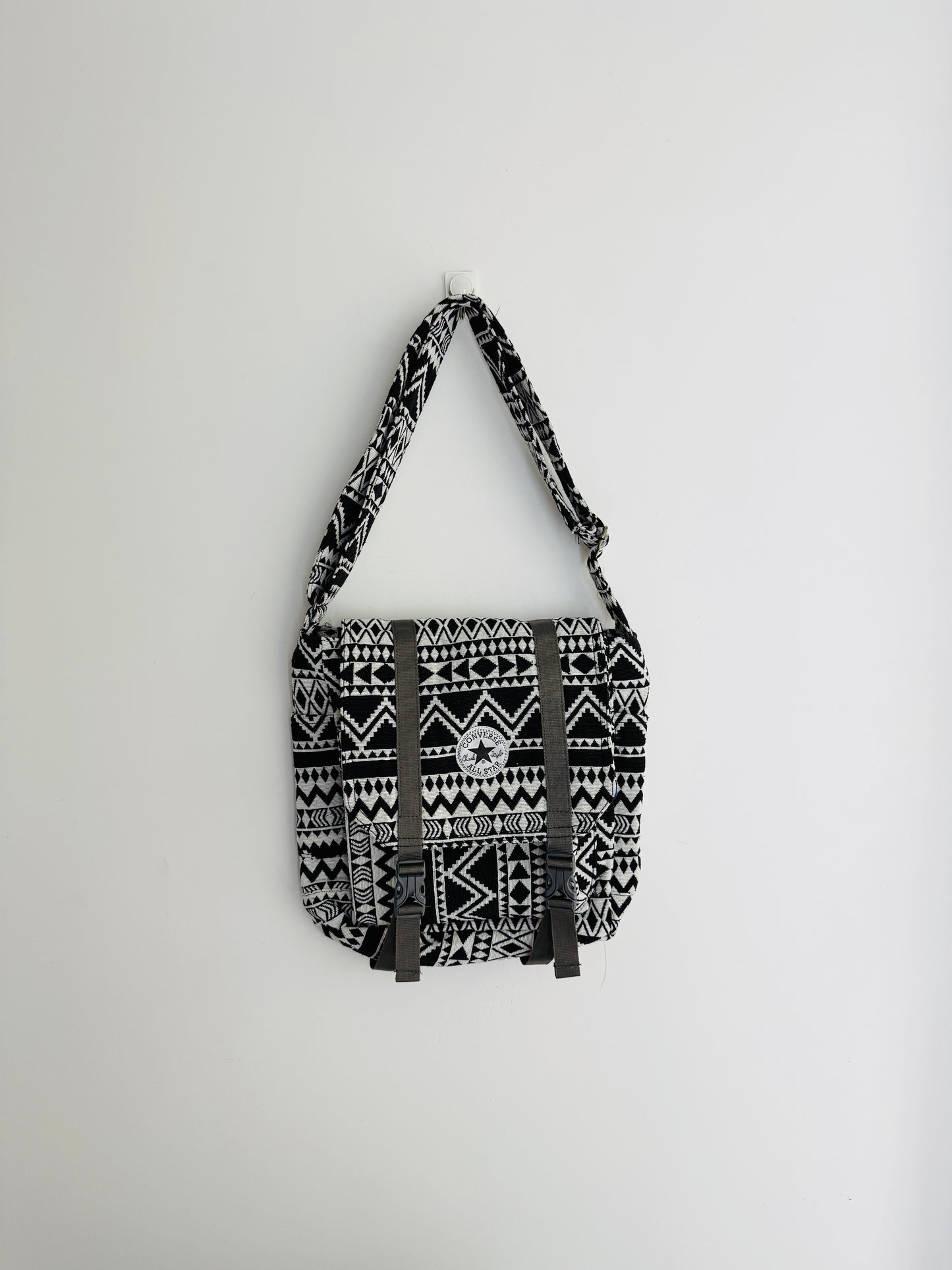 CROSSBODY BAG 2I8-F19