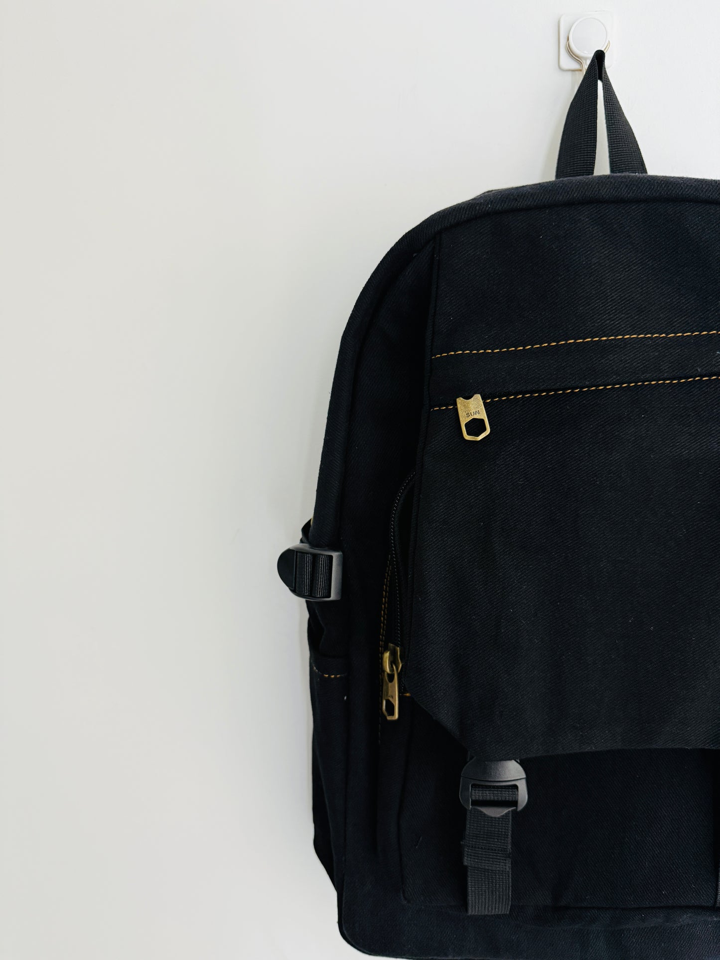 BACKPACK 0I9-J8