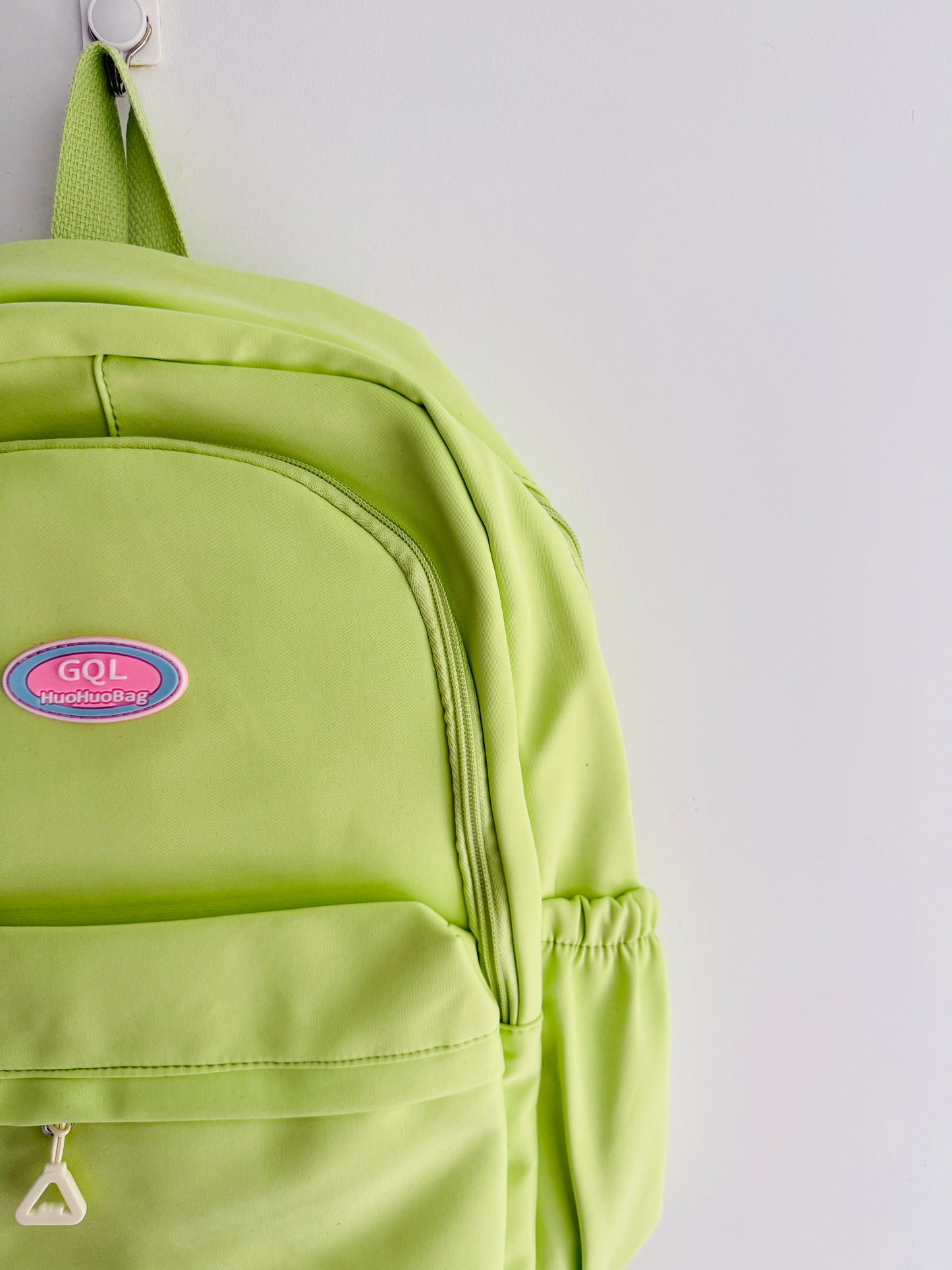 IMPORTED BACKPACK 7h7-c14