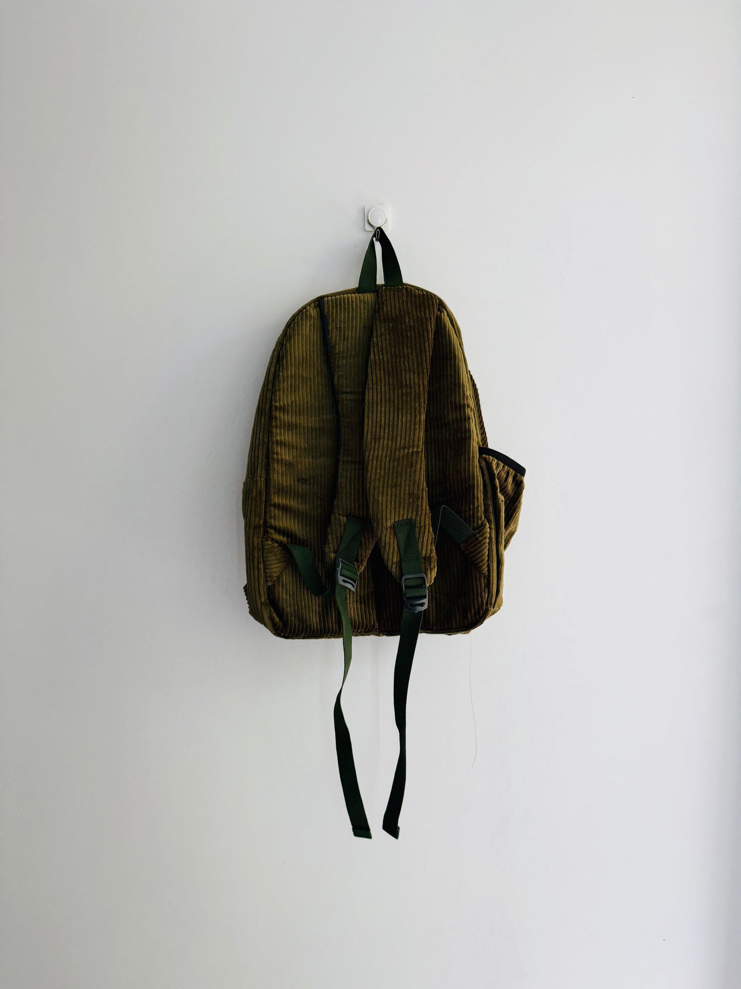 BACKPACK 8g0-c4