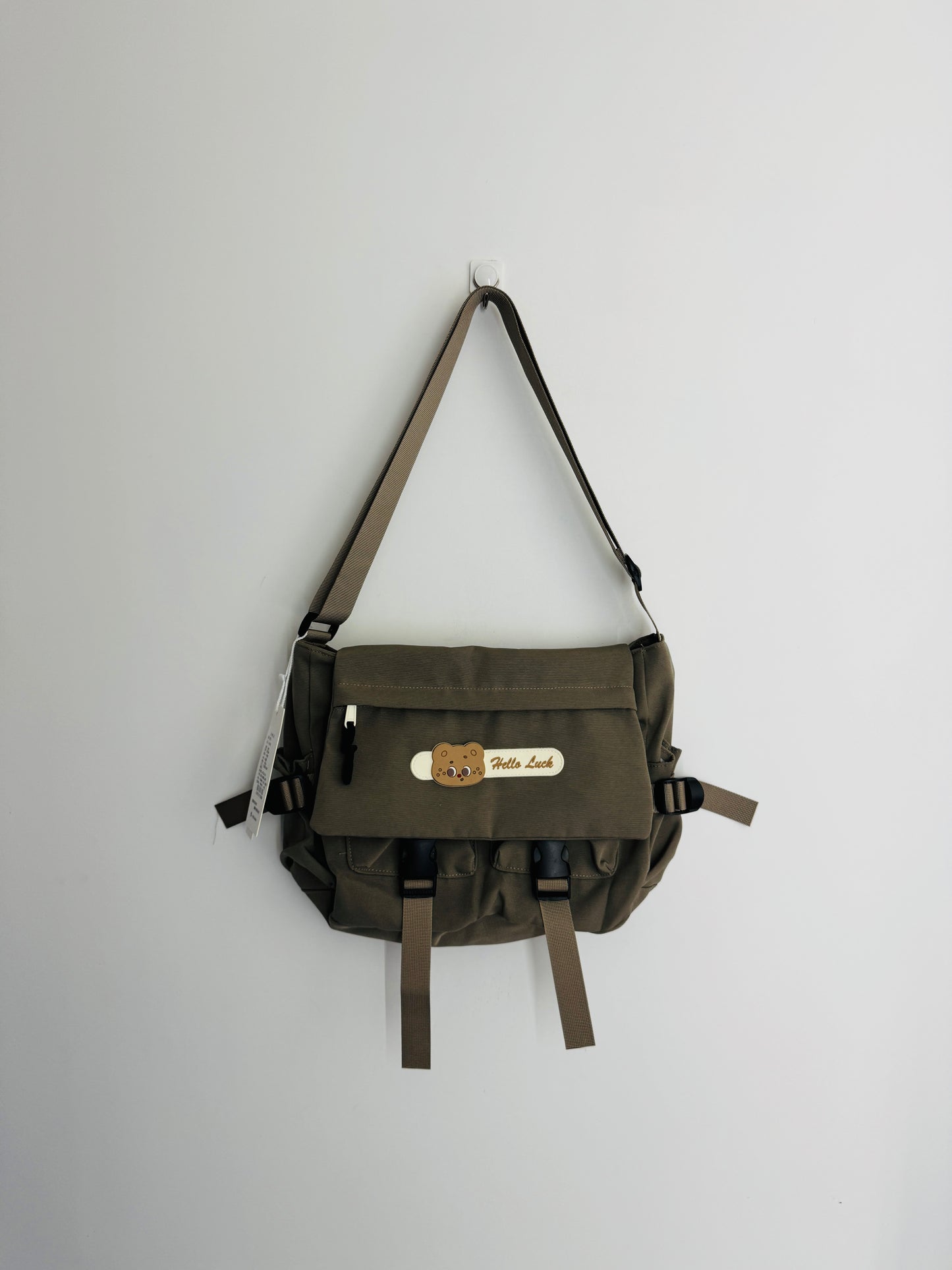 IMPORTED CROSSBODY BAG 8f0-a4