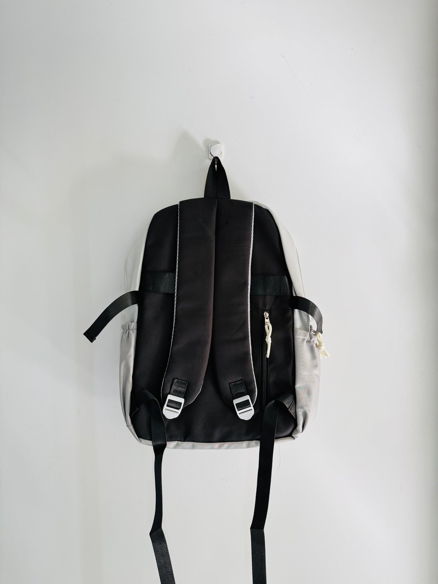IMPORTED BACKPACK 8N6-C3