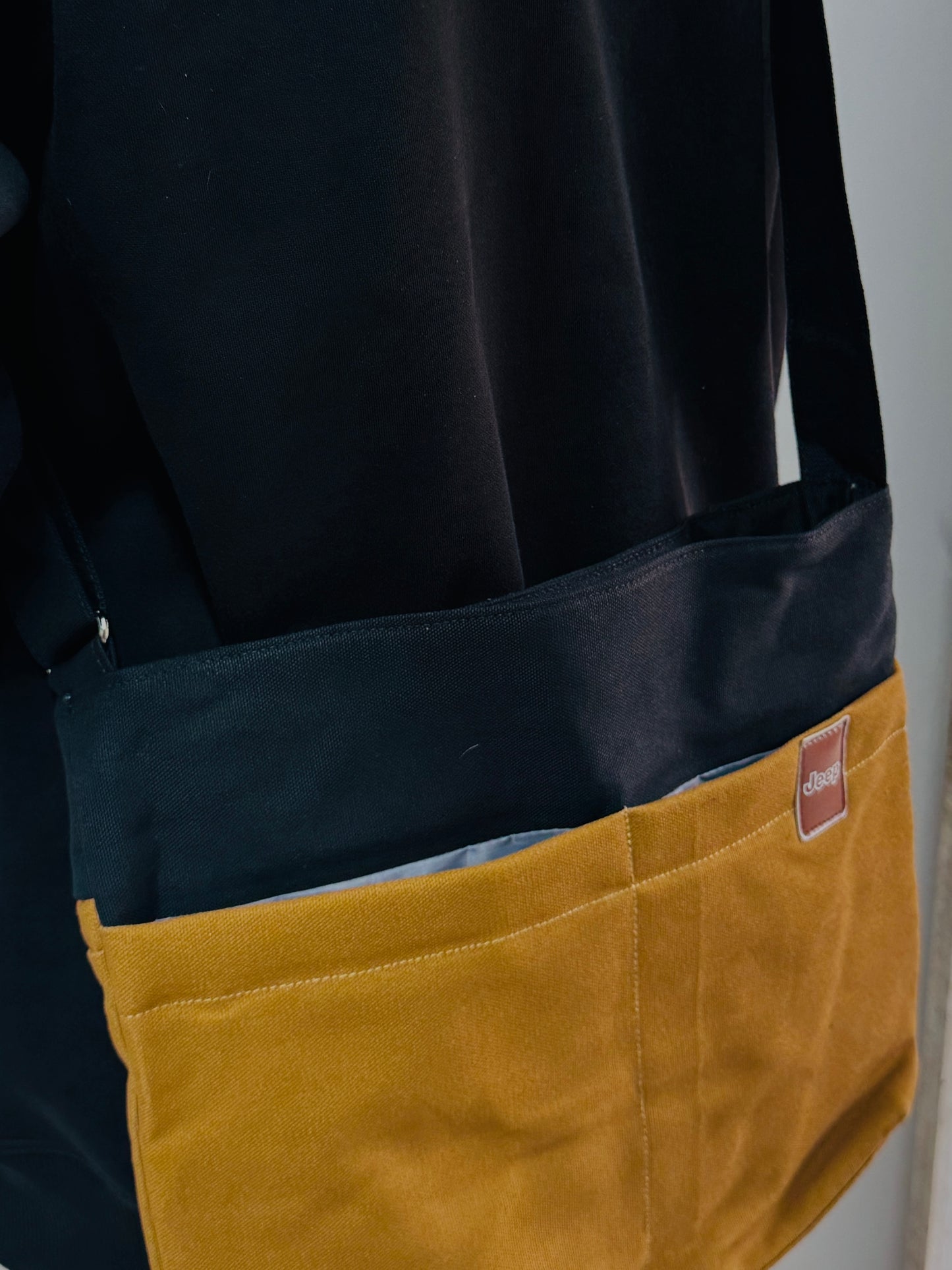 CROSSBODY BAG 8a0-i8
