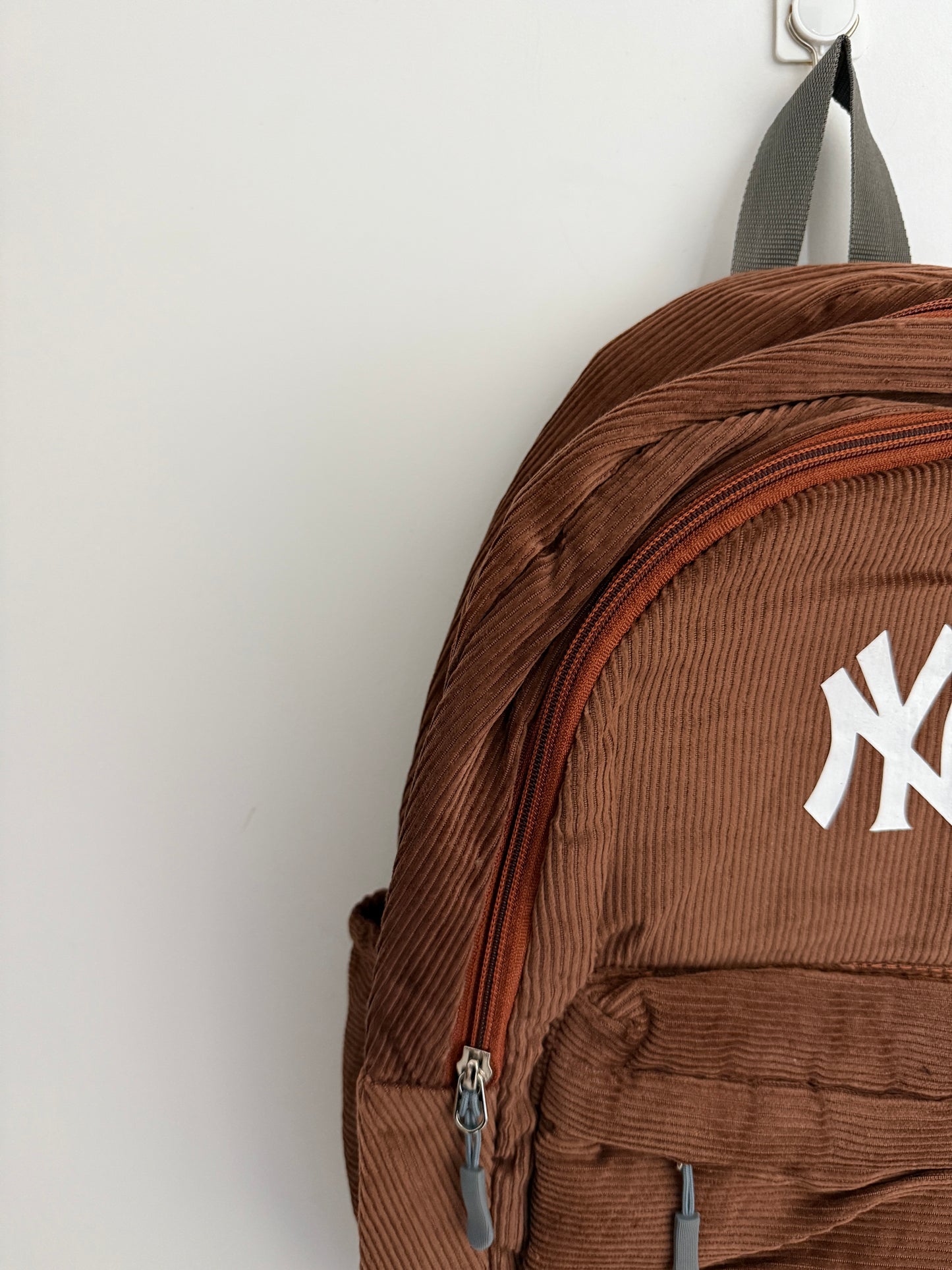 BACKPACK 4g2-b2