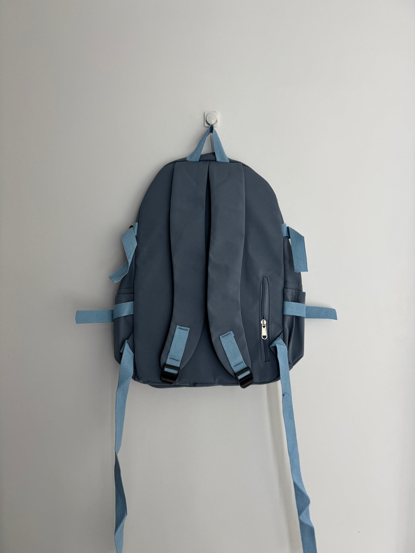 IMPORTED BACKPACK 1f4-H16