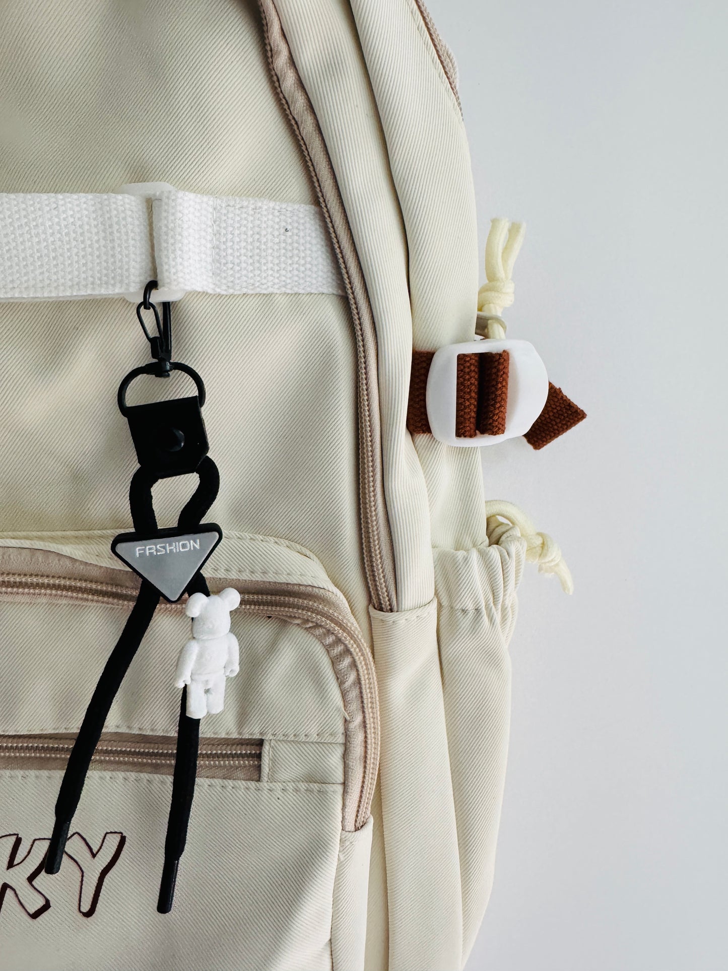 IMPORTED BACKPACK 7b8-B8