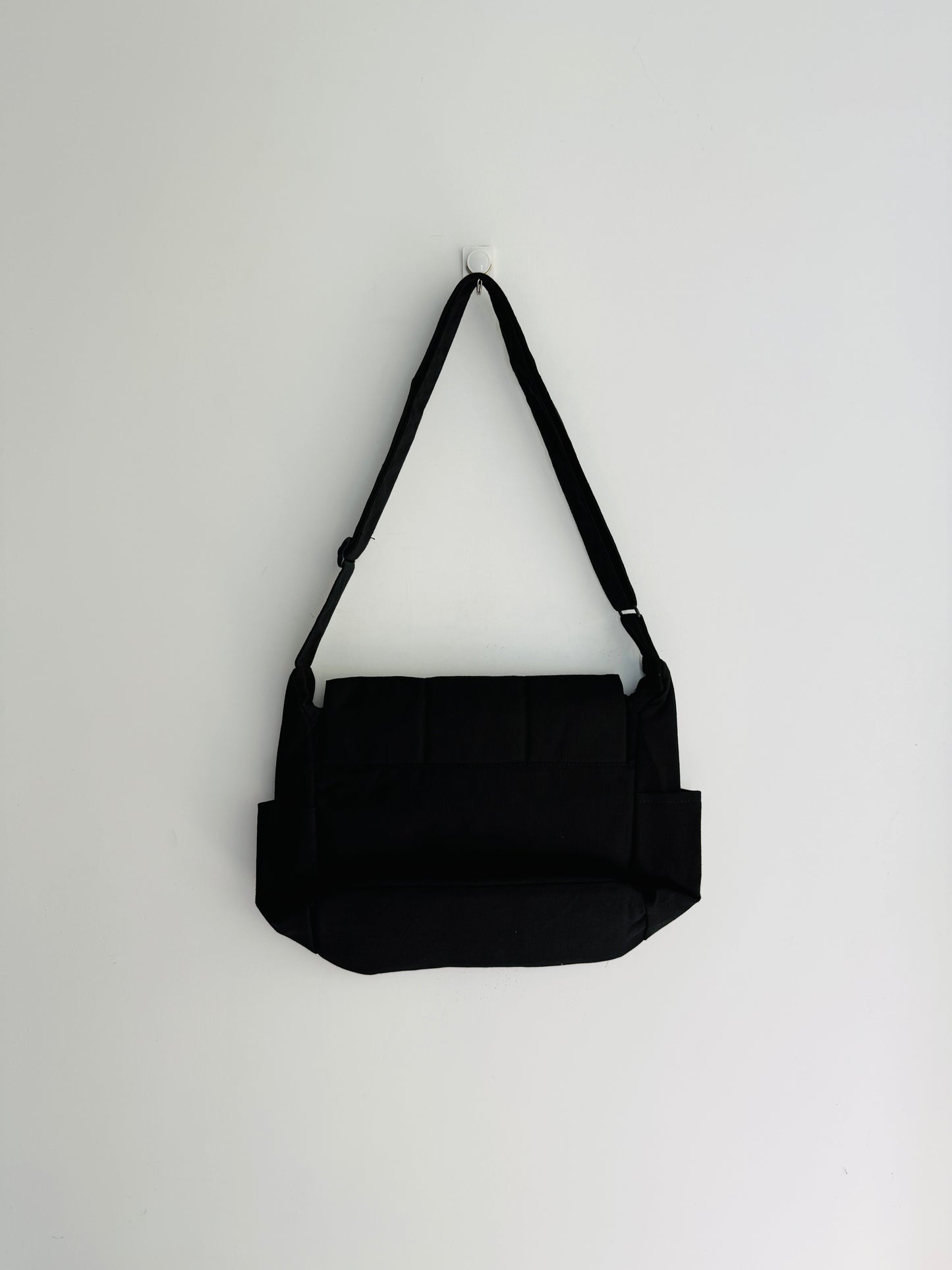 CROSSBODY BAG 7J0-H20