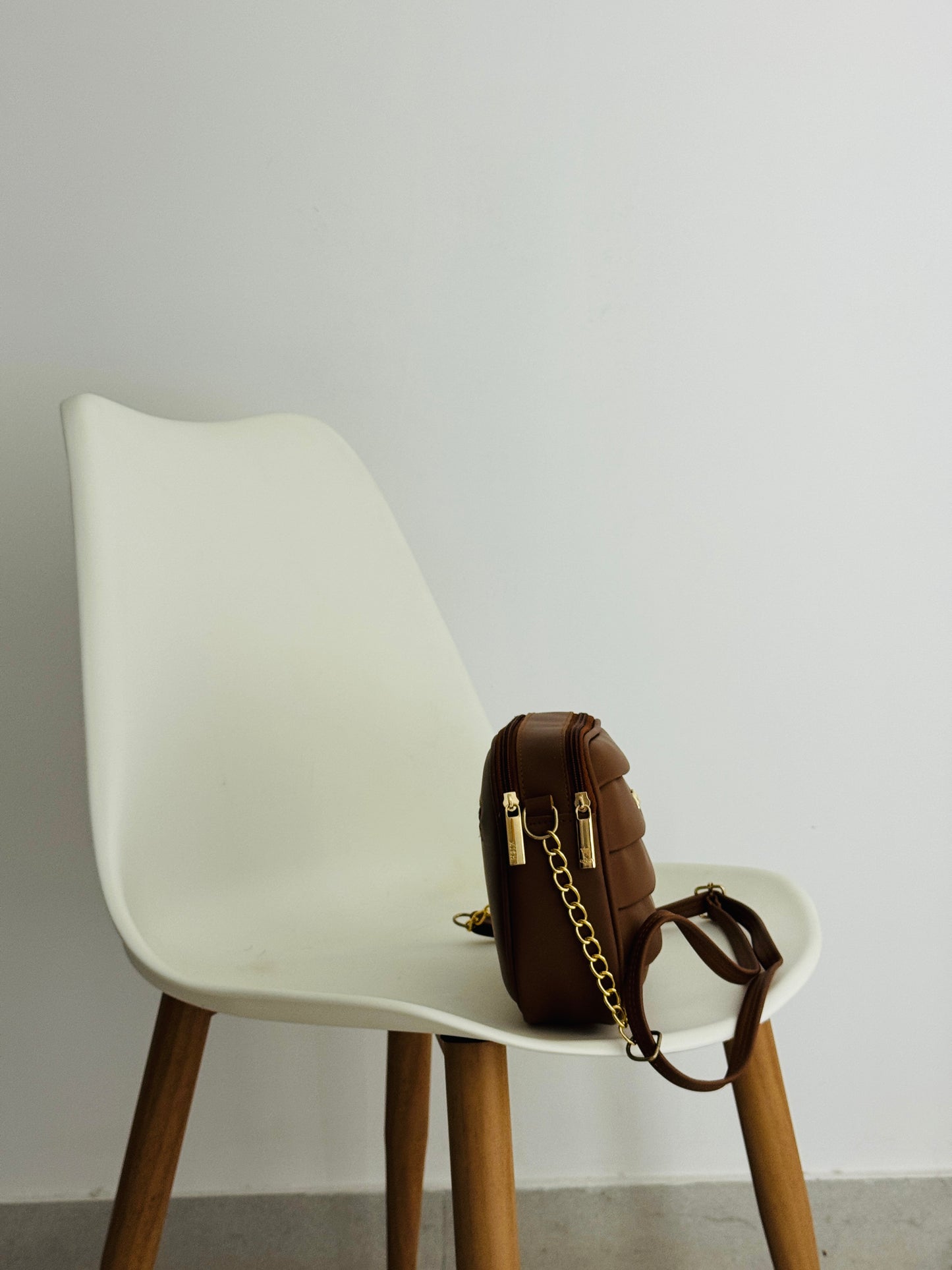 SLINGBAG 0e1