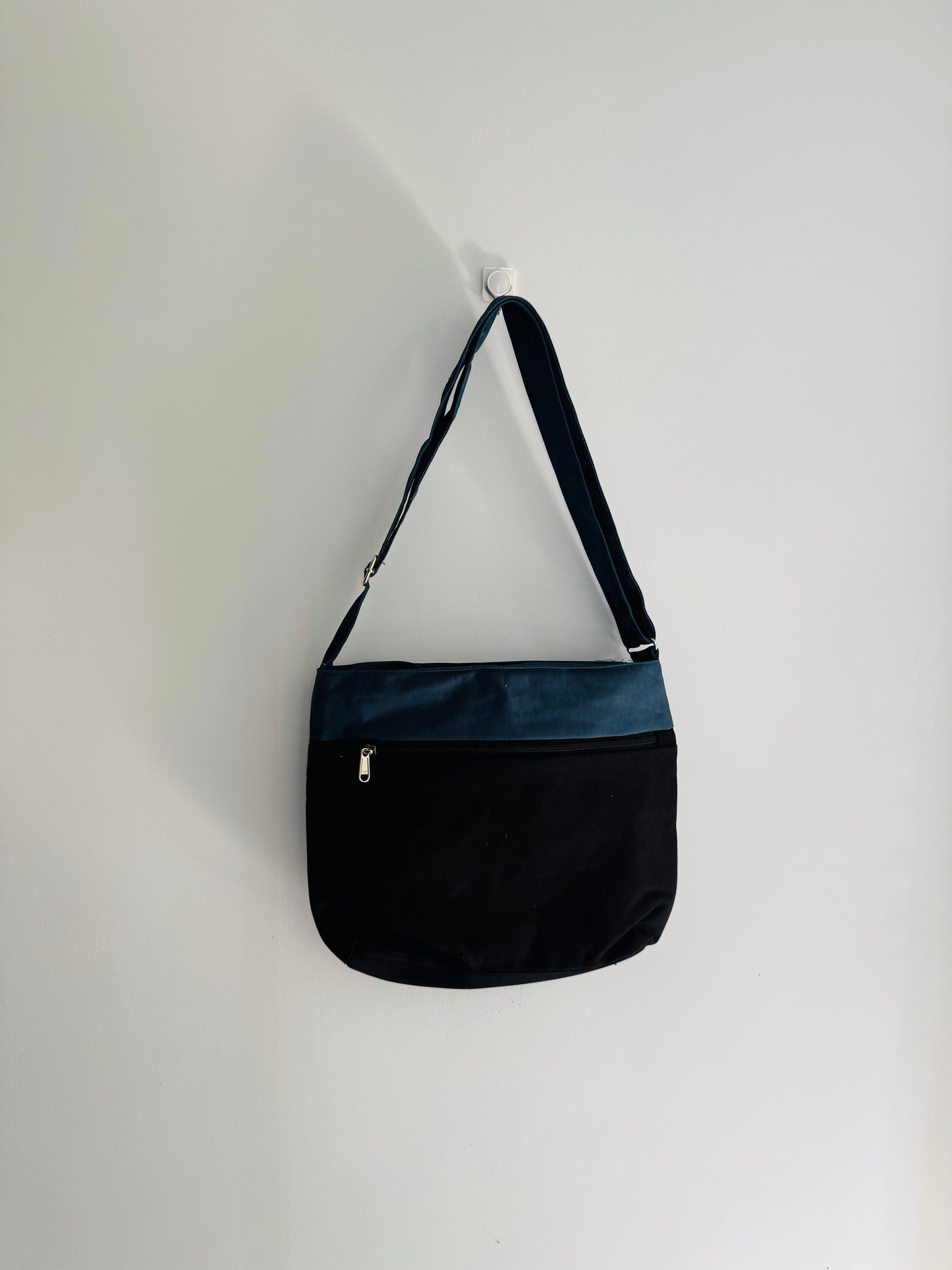 CROSSBODY BAG 8a1