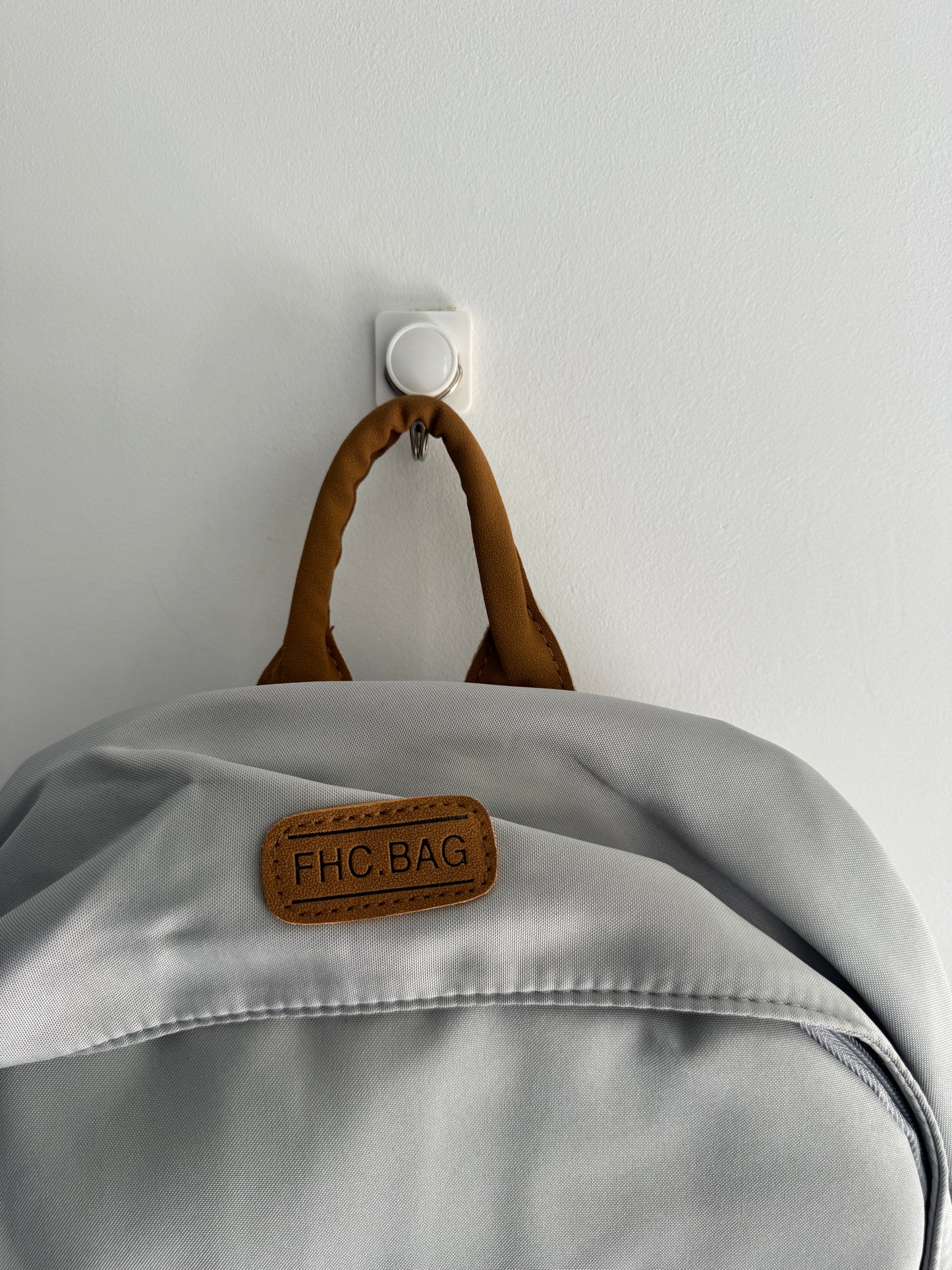 IMPORTED BACKPACK 8e7-d11