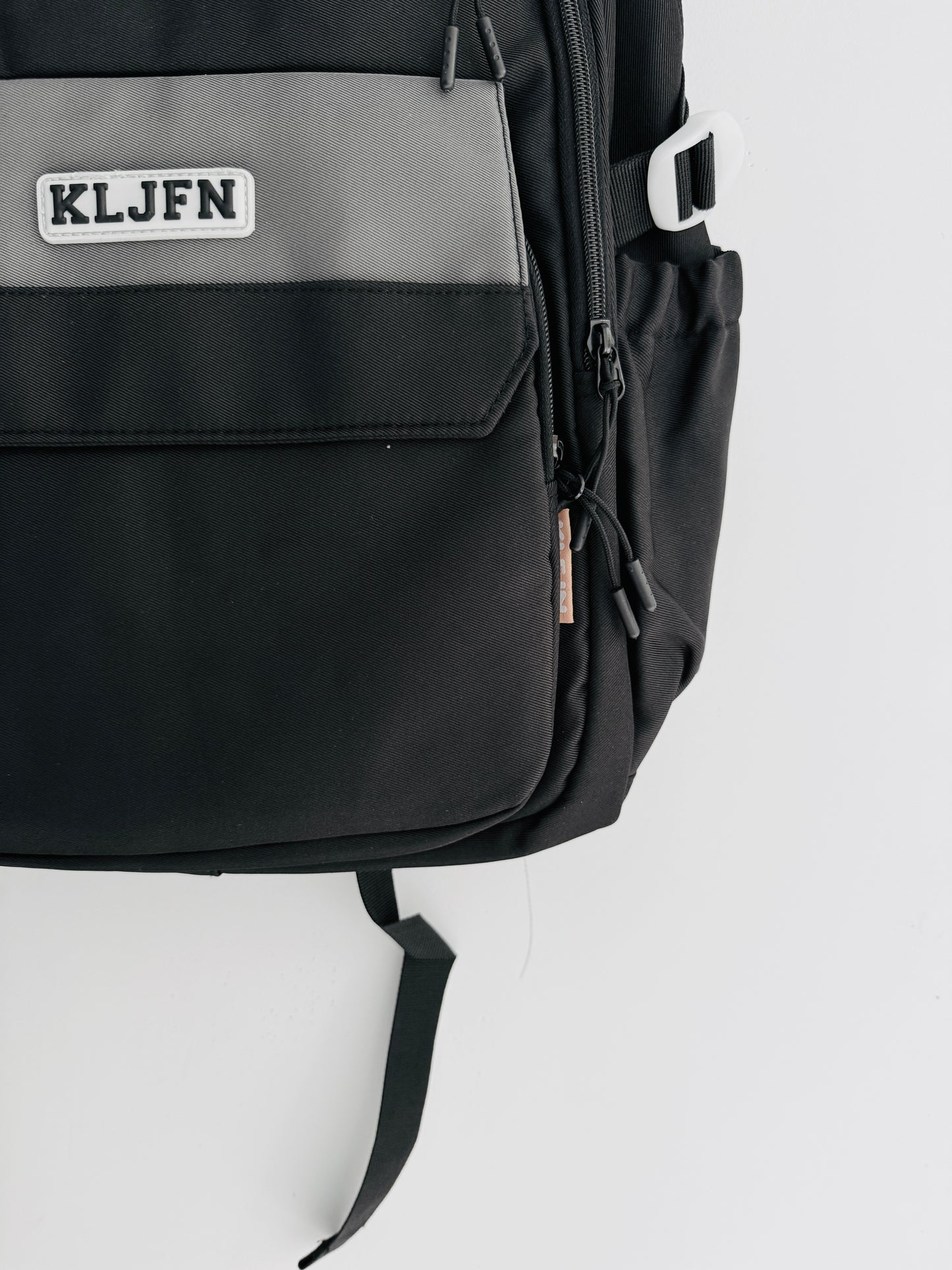 IMPORTED BACKPACK 0J9-N12