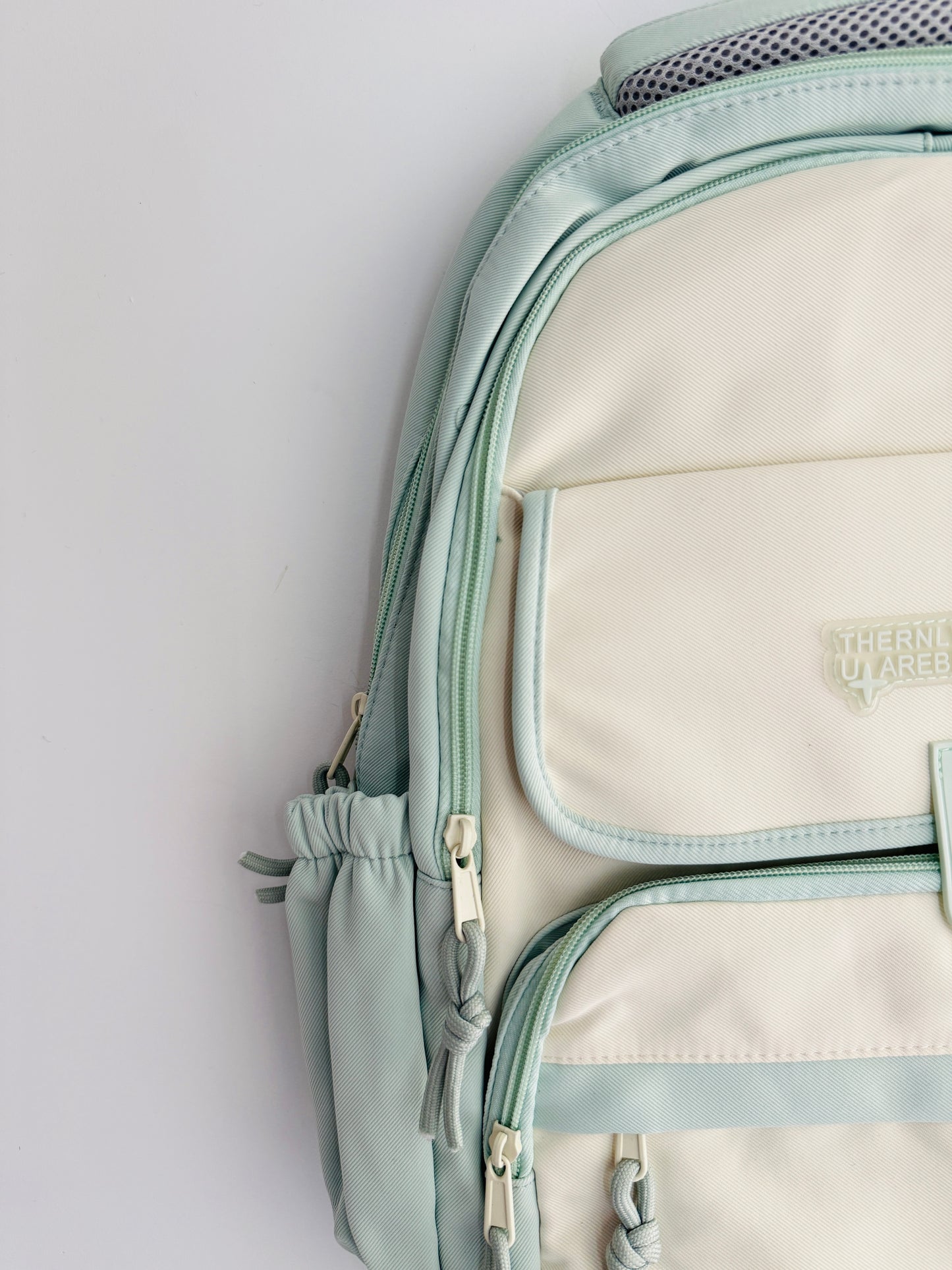 IMPORTED BACKPACK 8h6-G13