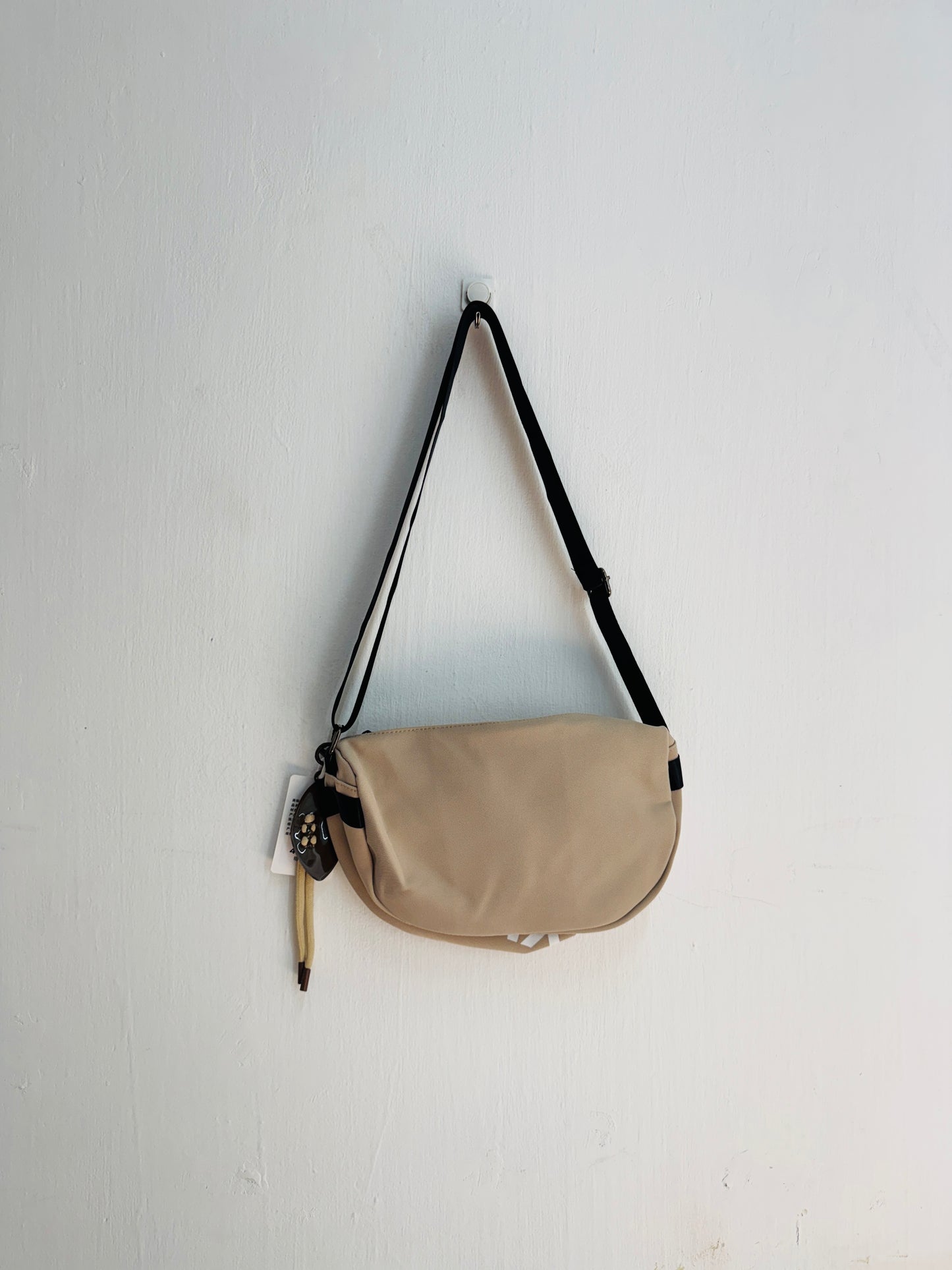 IMPORTED CROSSBODY BAG 382