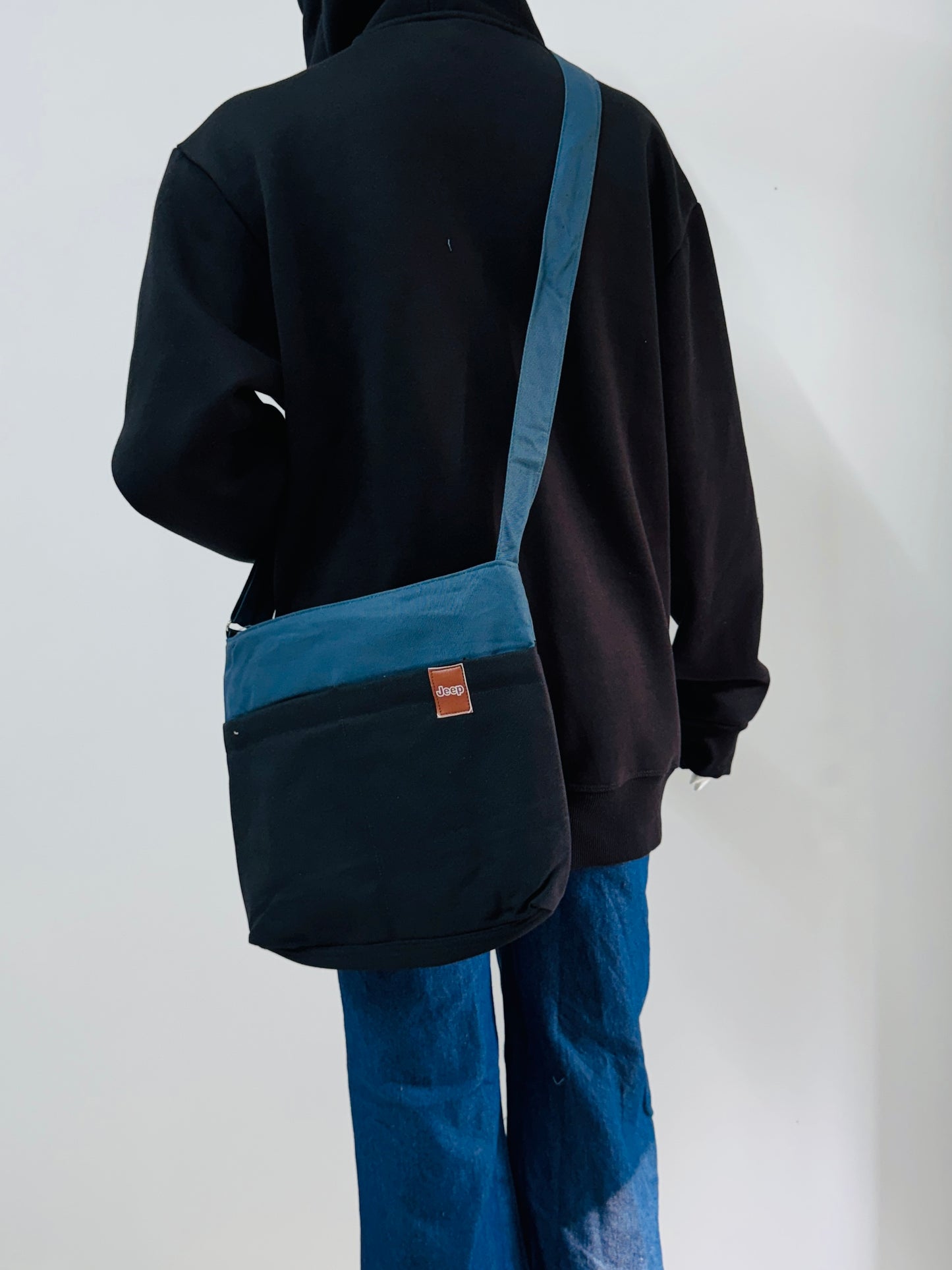 CROSSBODY BAG 8a1