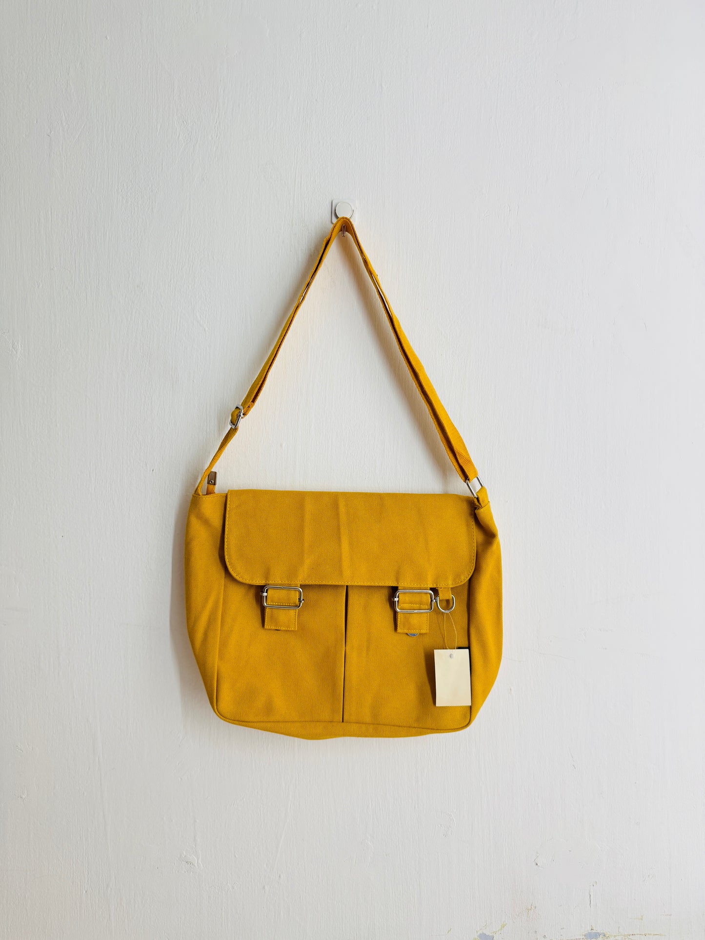 IMPORTED MESSENGER BAG 254