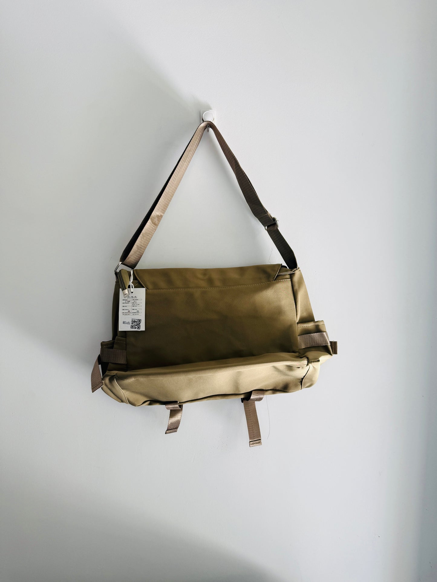 IMPORTED CROSSBODY BAG 9h2-C7