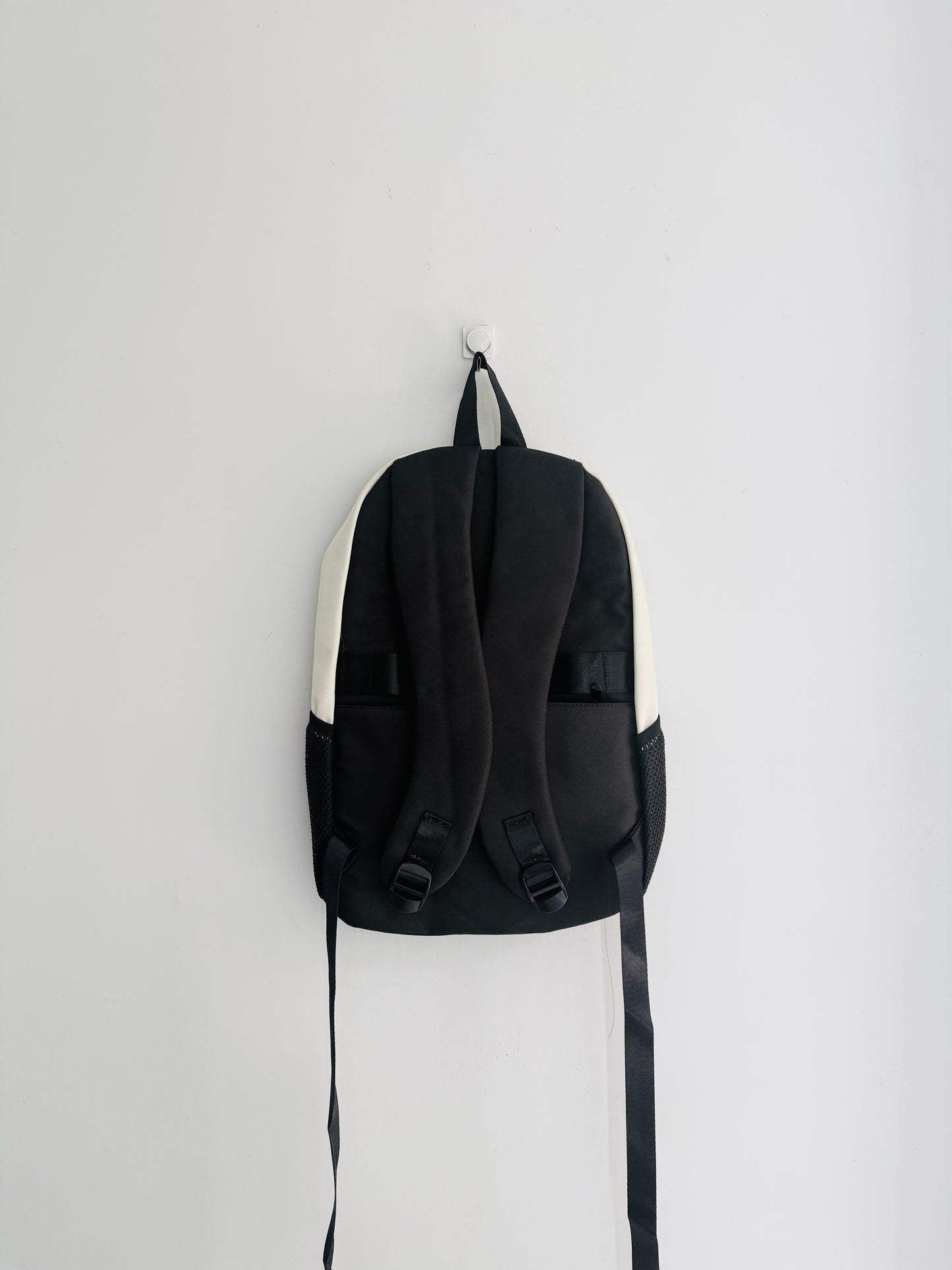 IMPORTED BACKPACK 3P4-E8