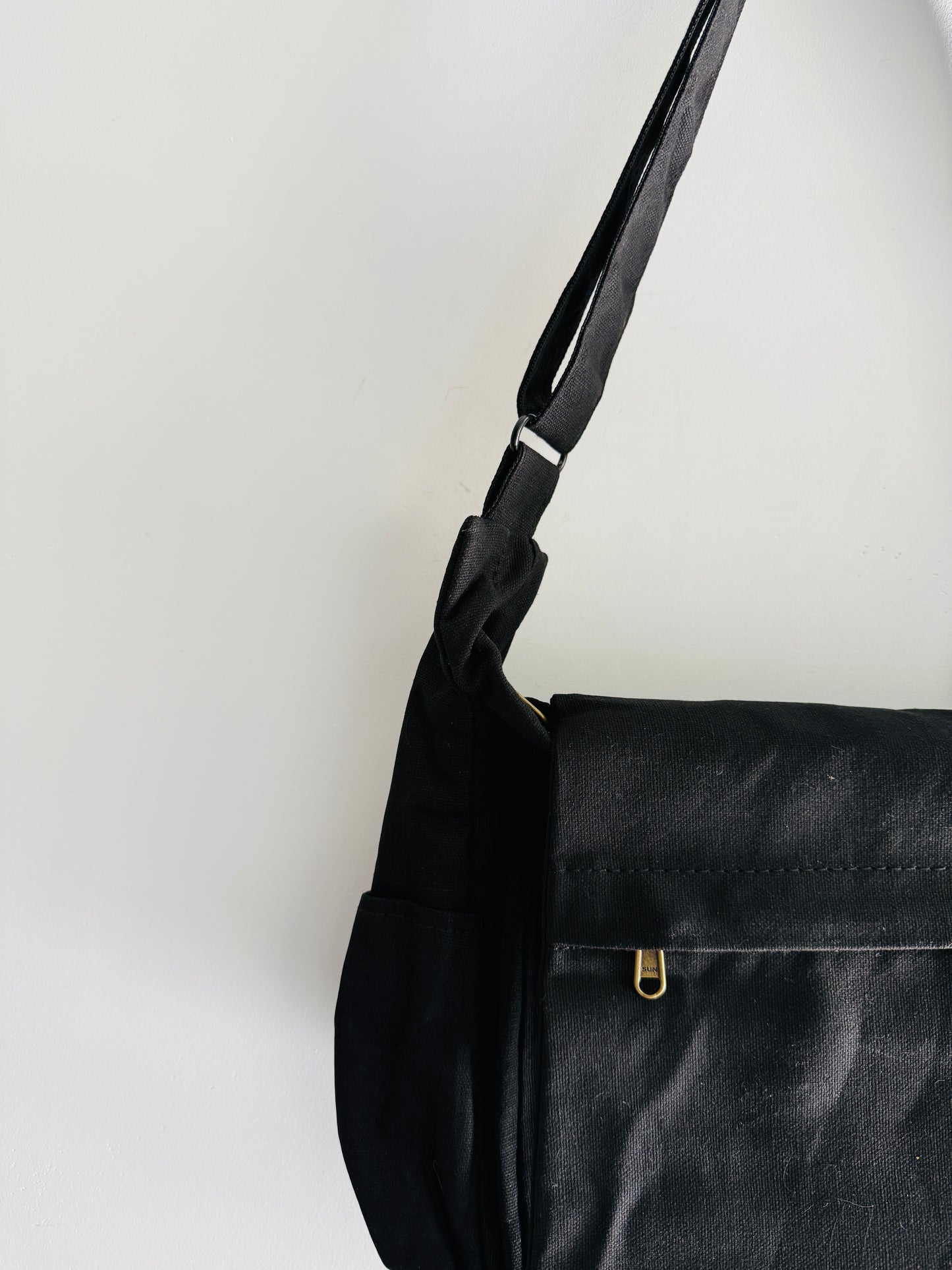 CROSSBODY BAG 0I8-B2