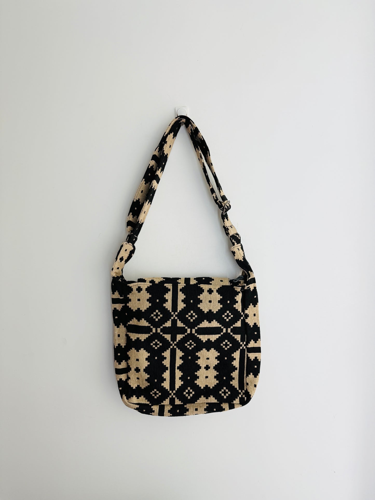 CROSSBODY BAG 2I7-F20