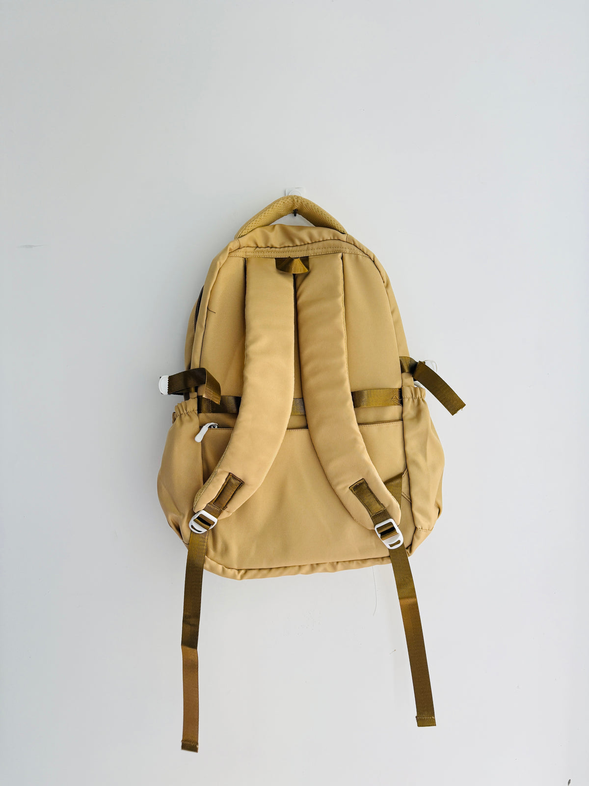 IMPORTED BACKPACK 0R0-G1