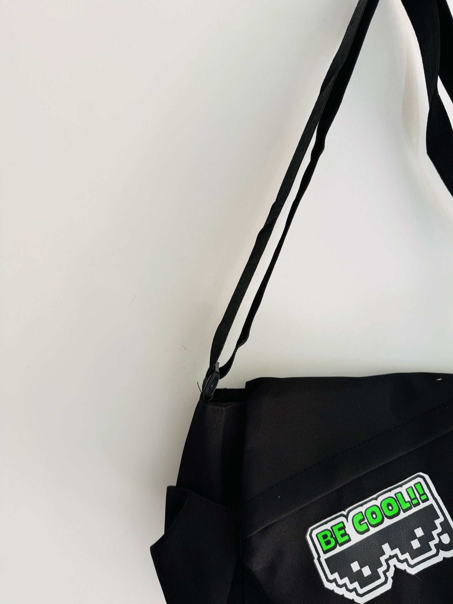IMPORTED CROSSBODY BAG 9h7-c8