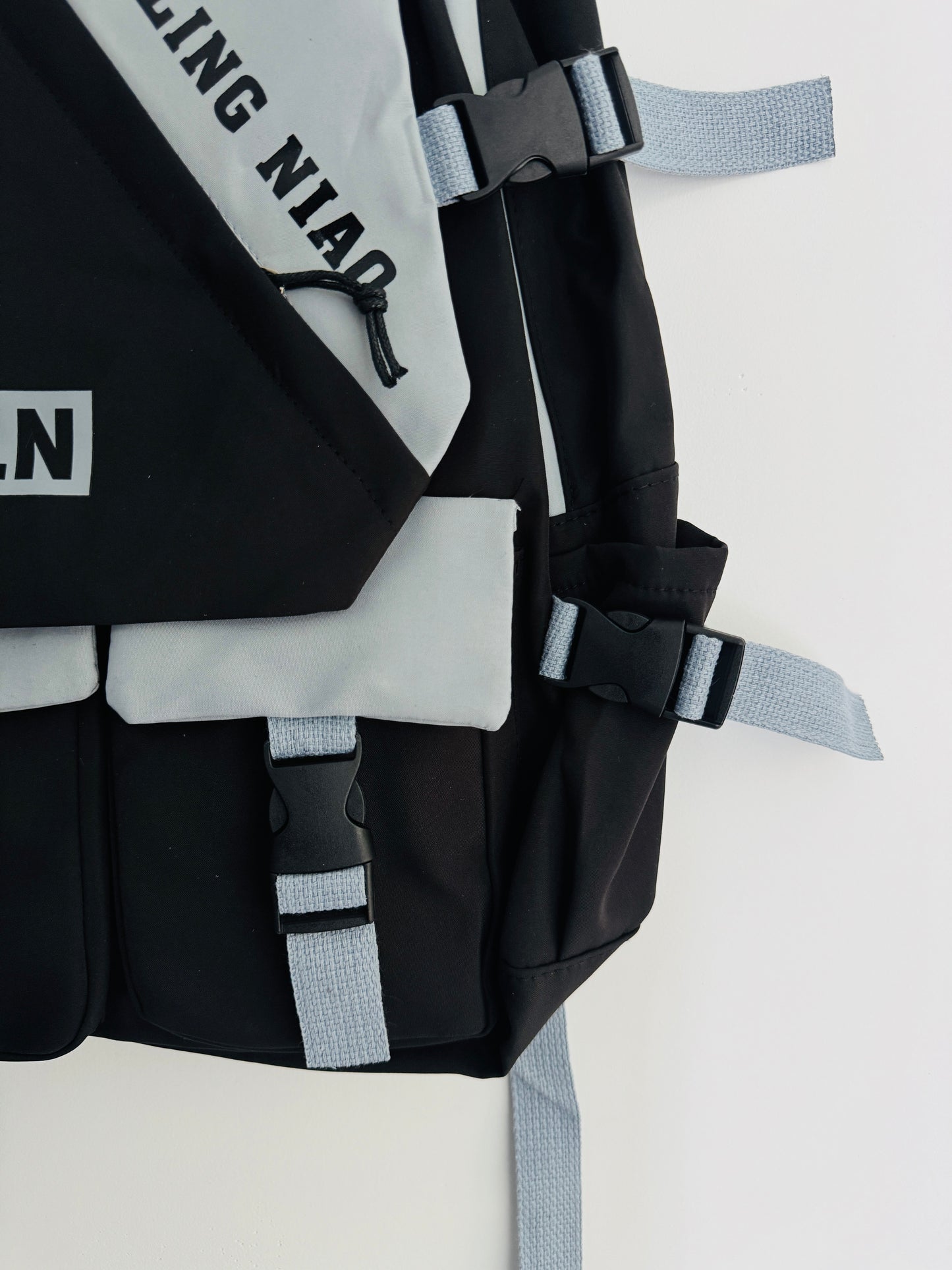 IMPORTED BACKPACK 1f6-H16