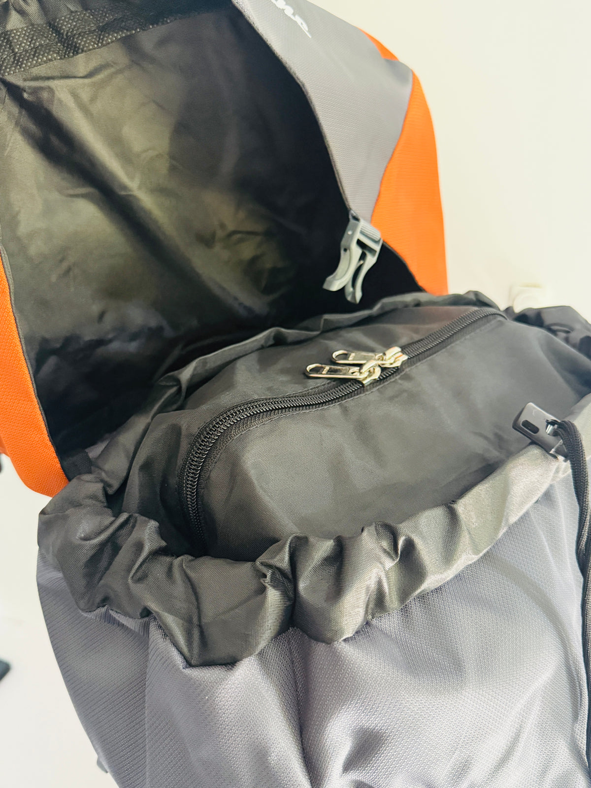 TRAVEL BAG 3Q4-L5