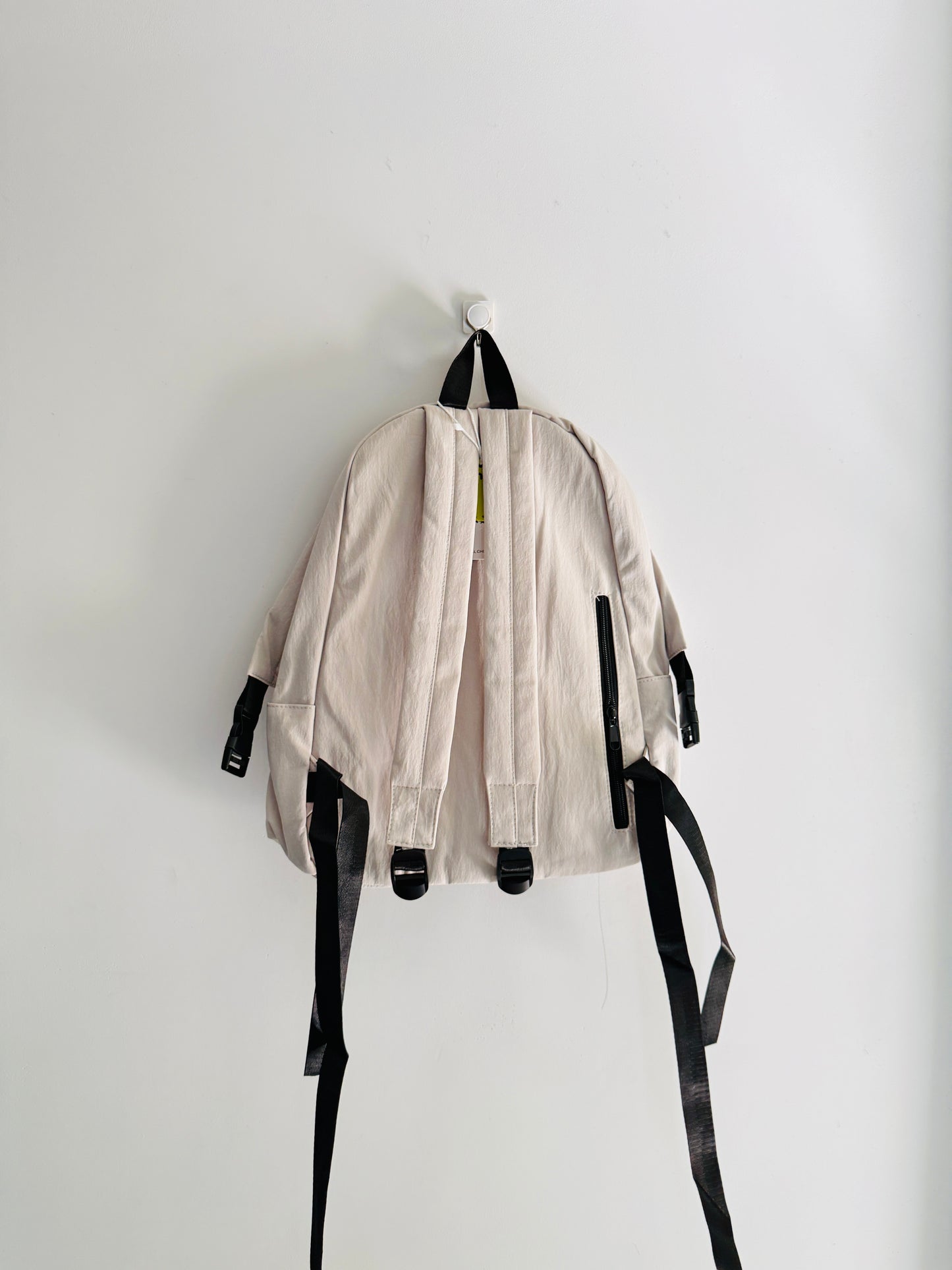 IMPORTED BACKPACK 0P6-I5