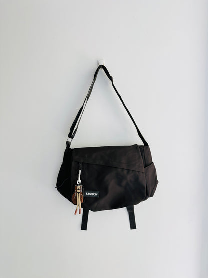 IMPORTED CROSSBODY BAG 5N3-I1
